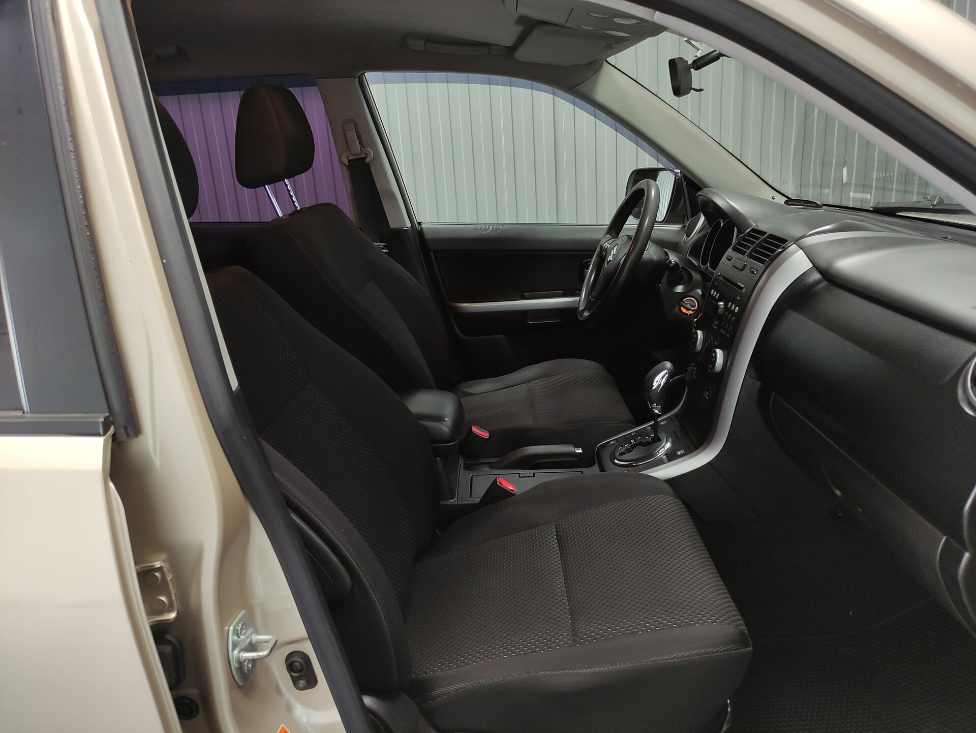 Suzuki Grand Vitara, II Рестайлинг 2011 Suzuki Grand Vitara, II Рестайлинг 2011
