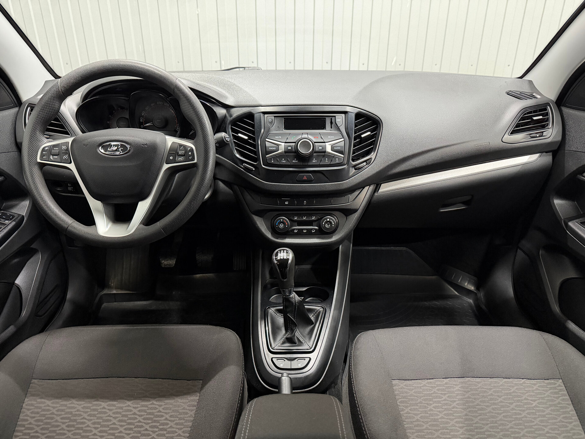 Lada (ВАЗ) Vesta, I 2019