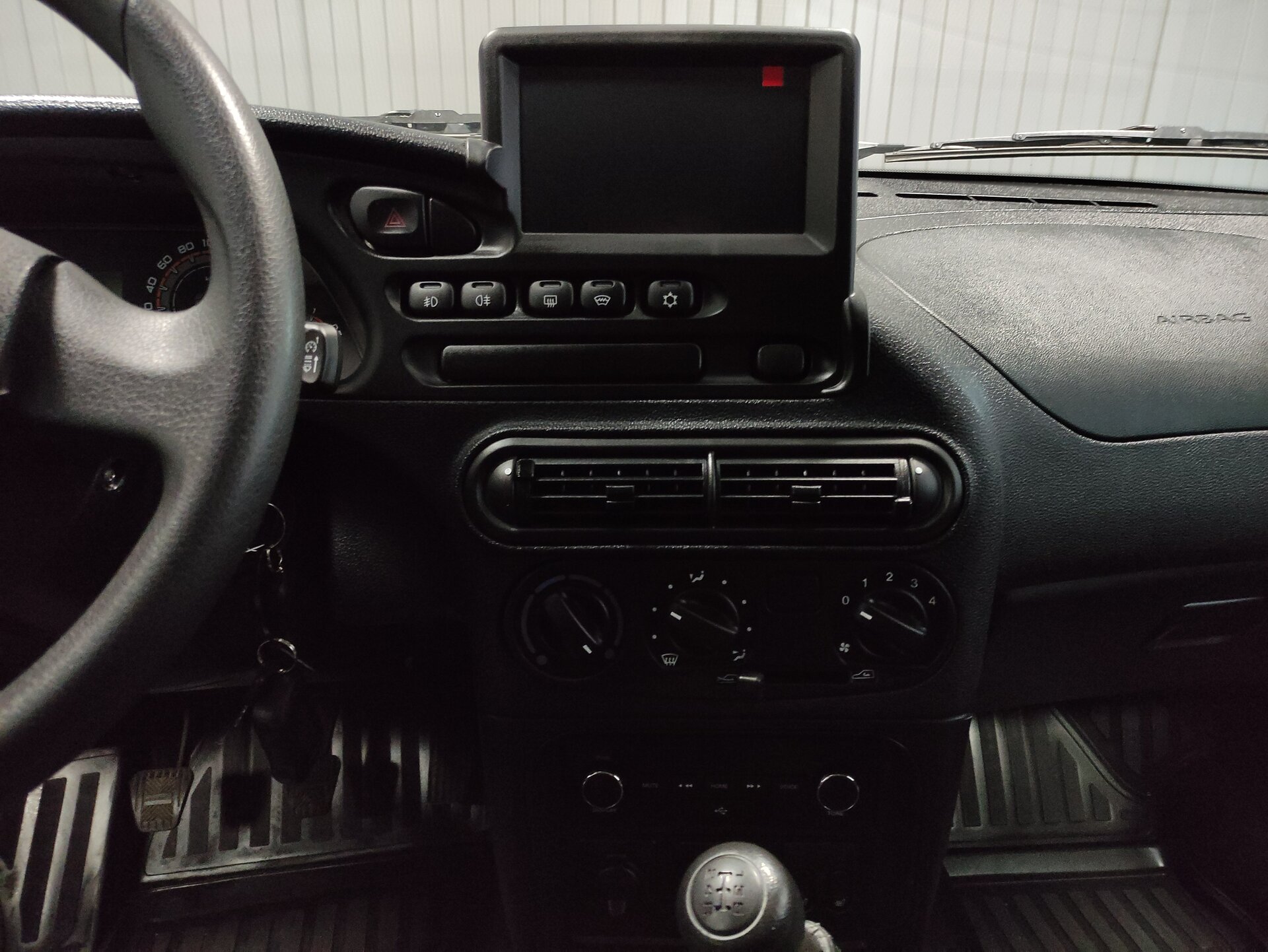 Lada (ВАЗ) Niva Travel, I 2025