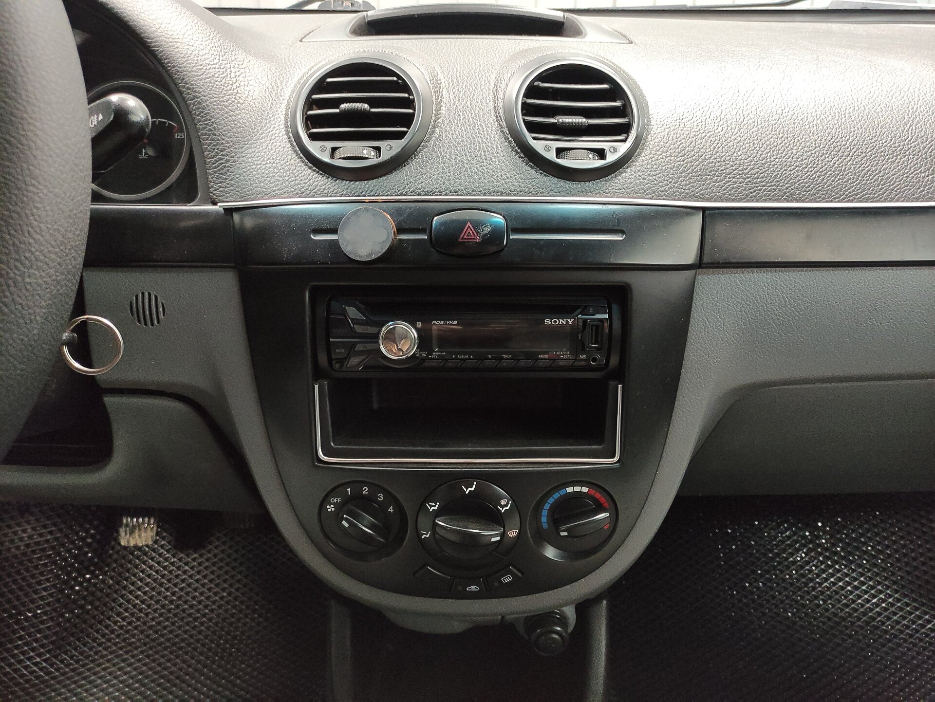 Chevrolet Lacetti, I 2010
