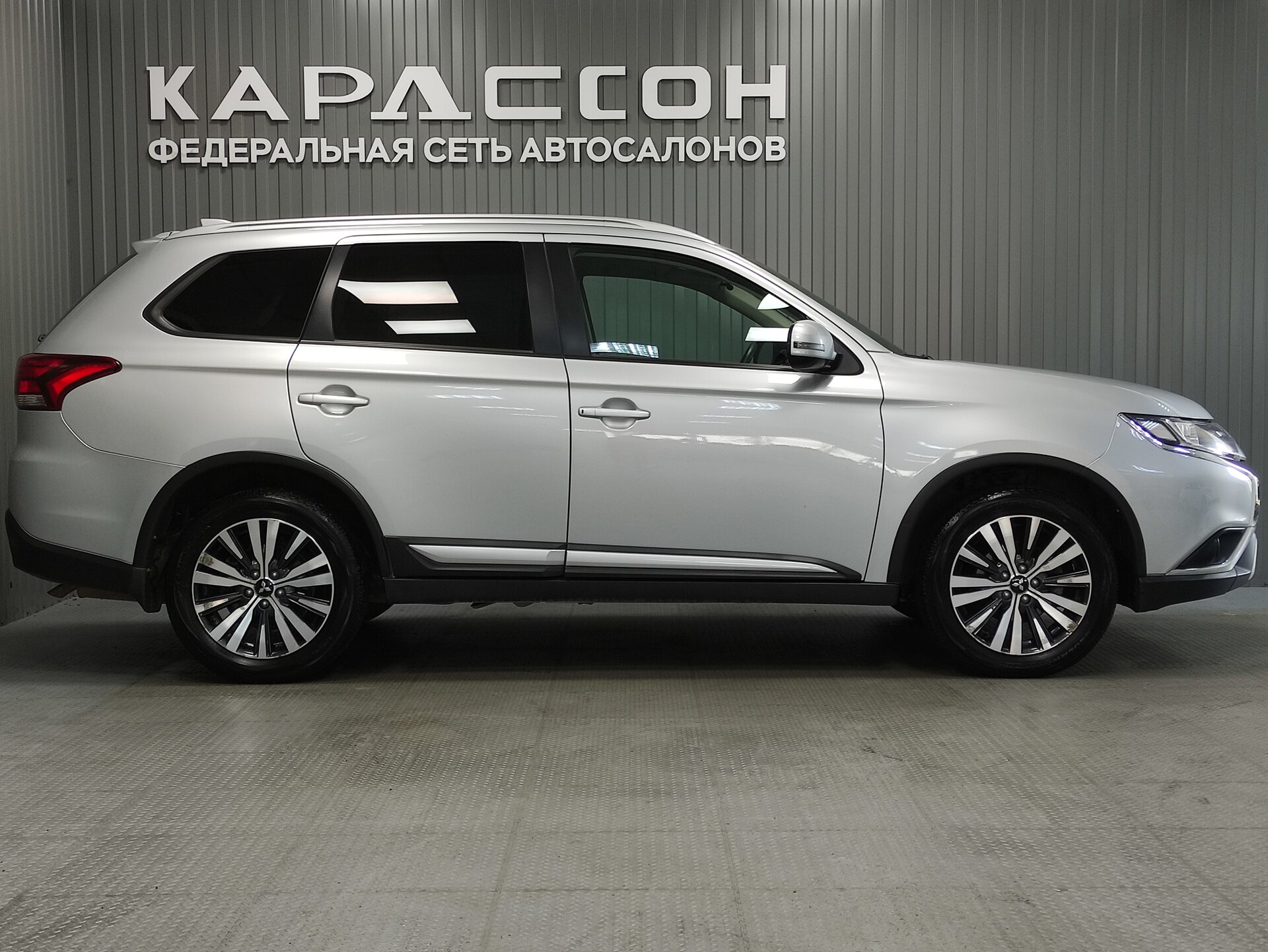 Mitsubishi Outlander, III Рестайлинг 3 2021 Mitsubishi Outlander, III Рестайлинг 3 2021
