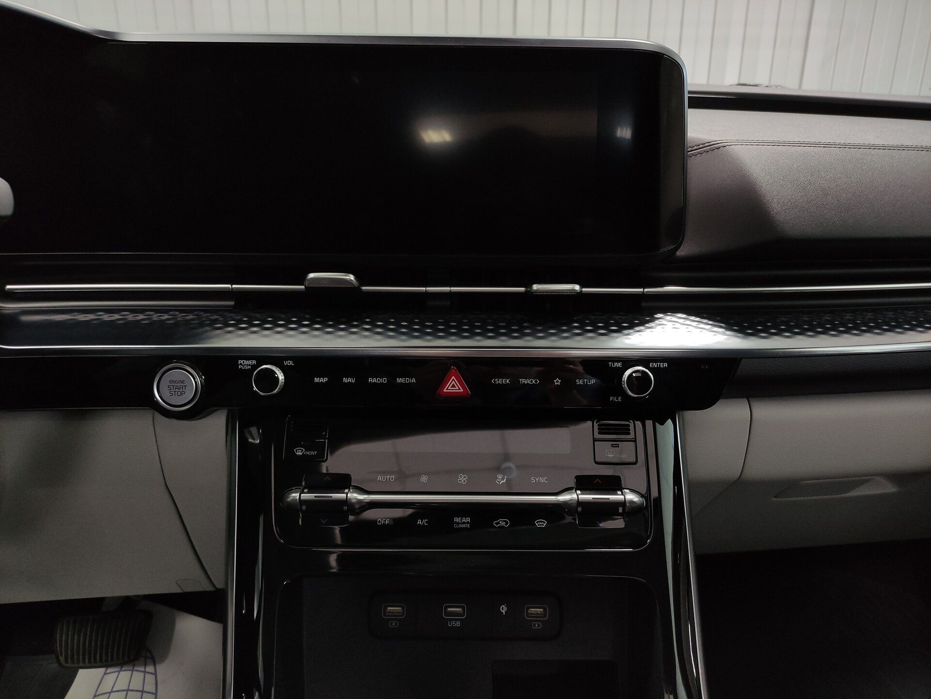 Kia Carnival, IV 2021