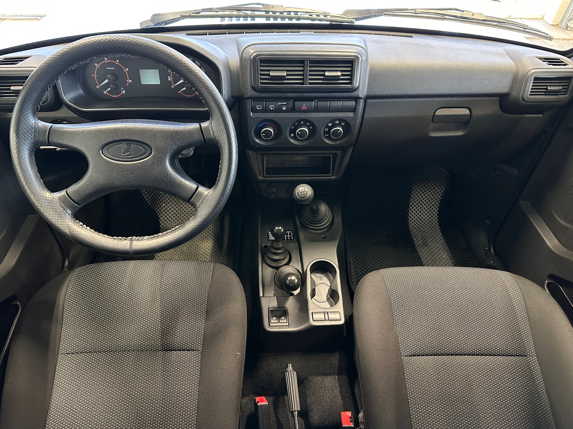 Lada (ВАЗ) Niva Legend, I 2024