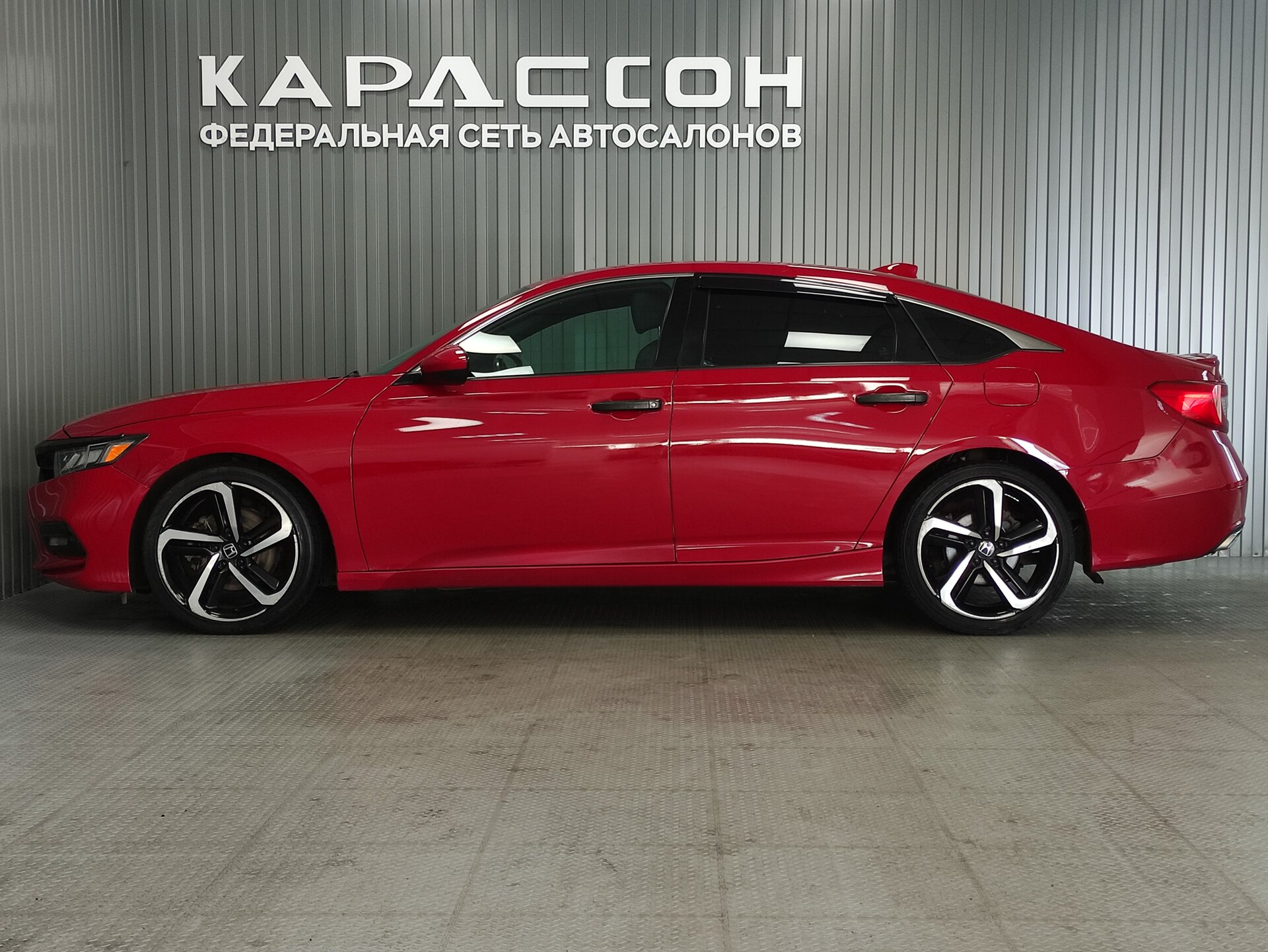 Honda Accord, X 2019
