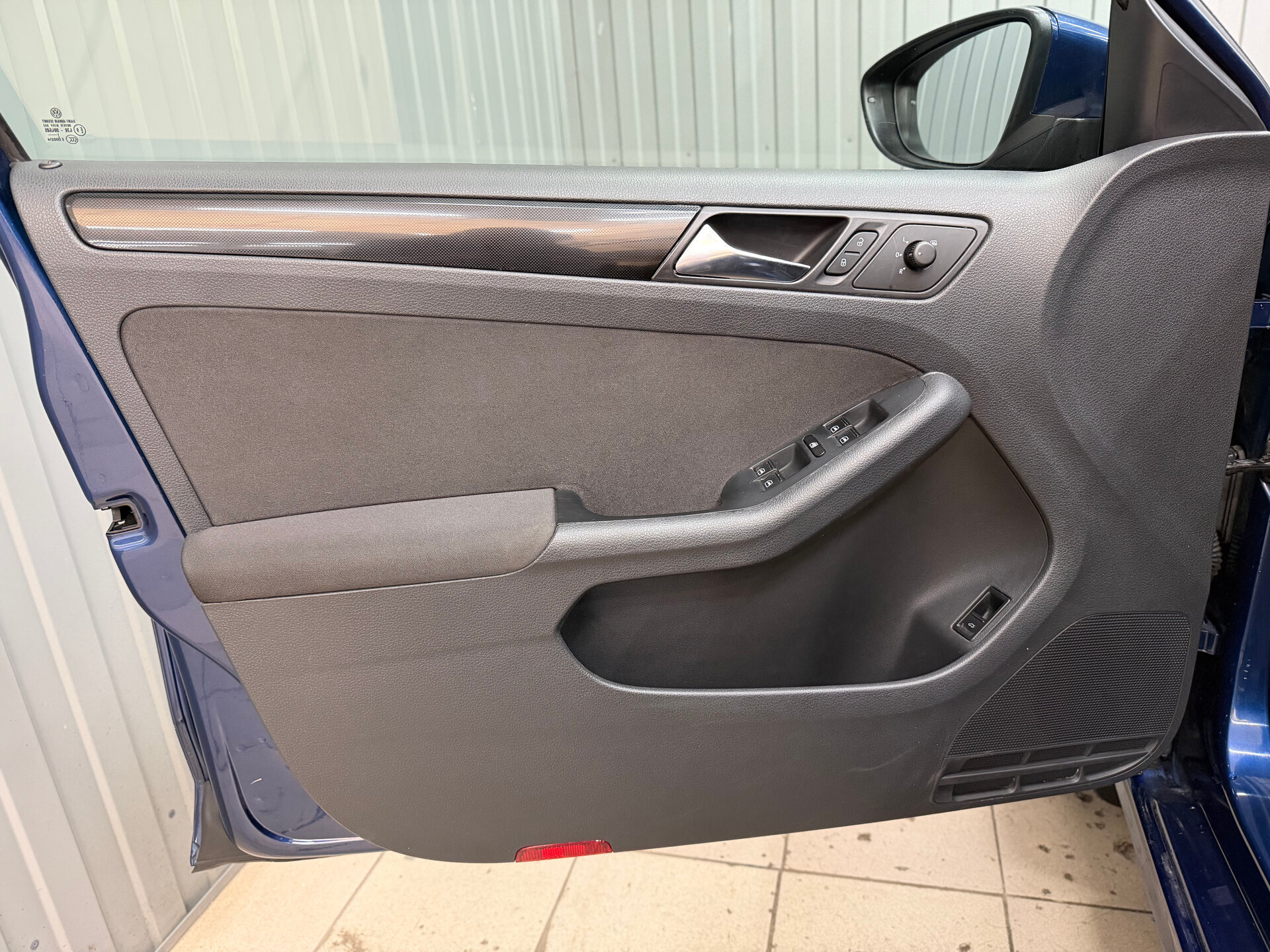 Volkswagen Jetta, VI 2011
