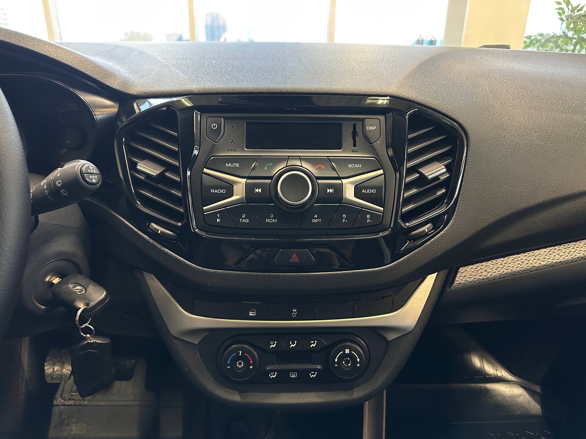 Lada (ВАЗ) Vesta, I 2021