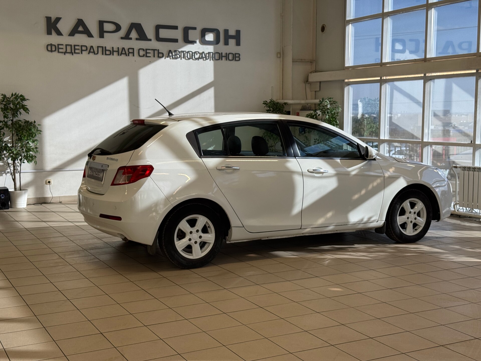 Geely Emgrand EC7, I 2013