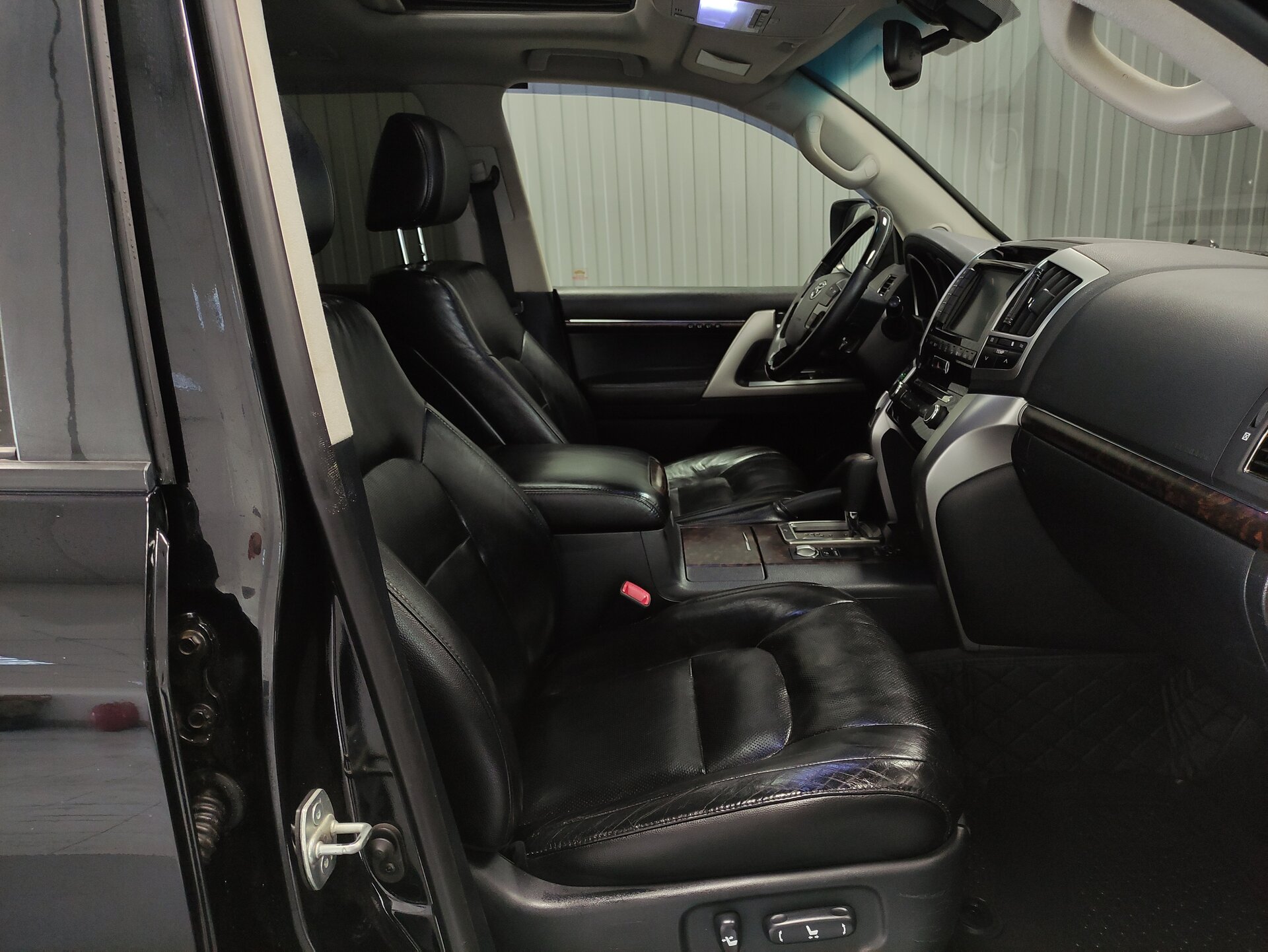Toyota Land Cruiser, 200 Series Рестайлинг 1 2014