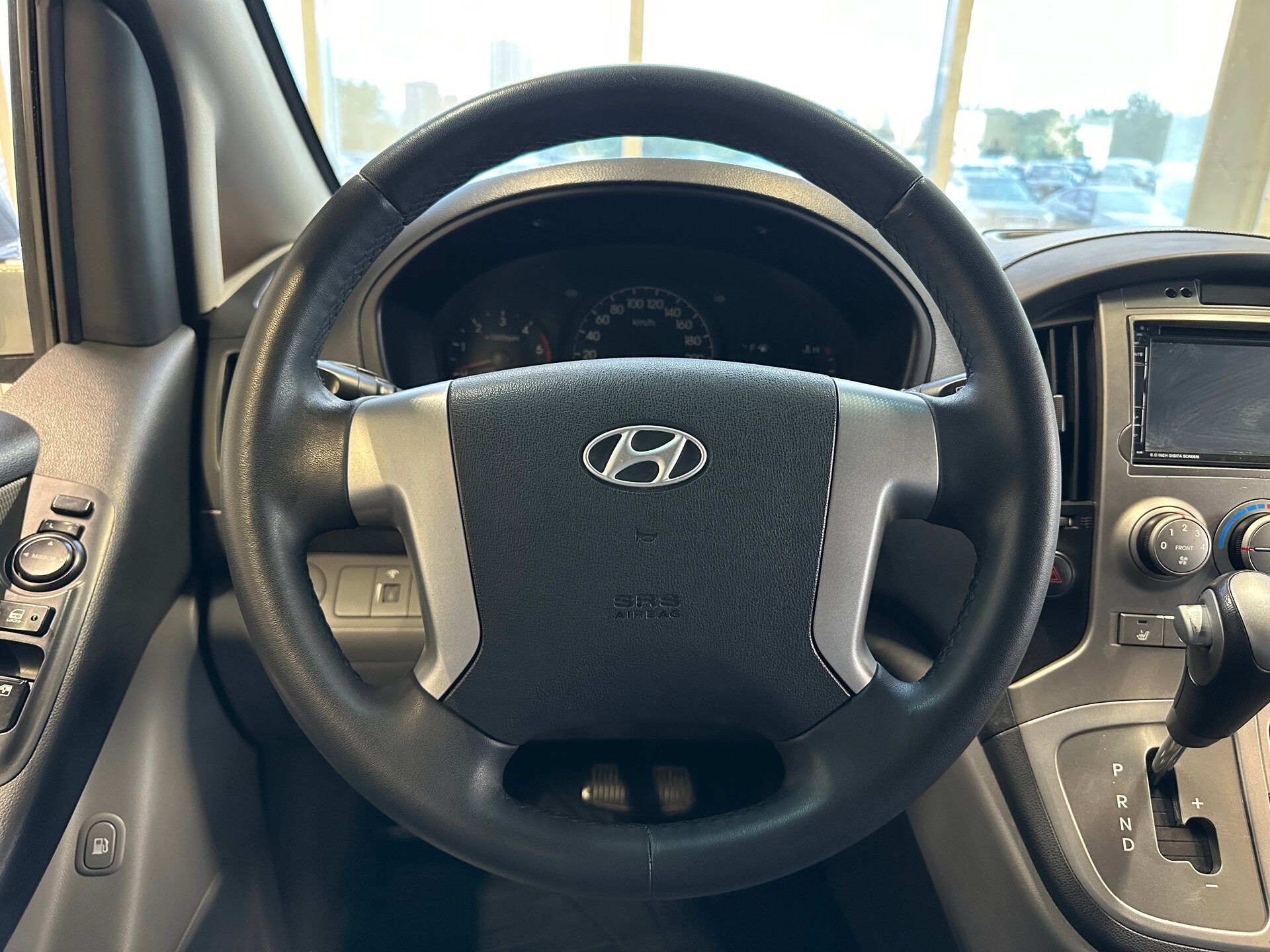 Hyundai Grand Starex, I 2011 Hyundai Grand Starex, I 2011