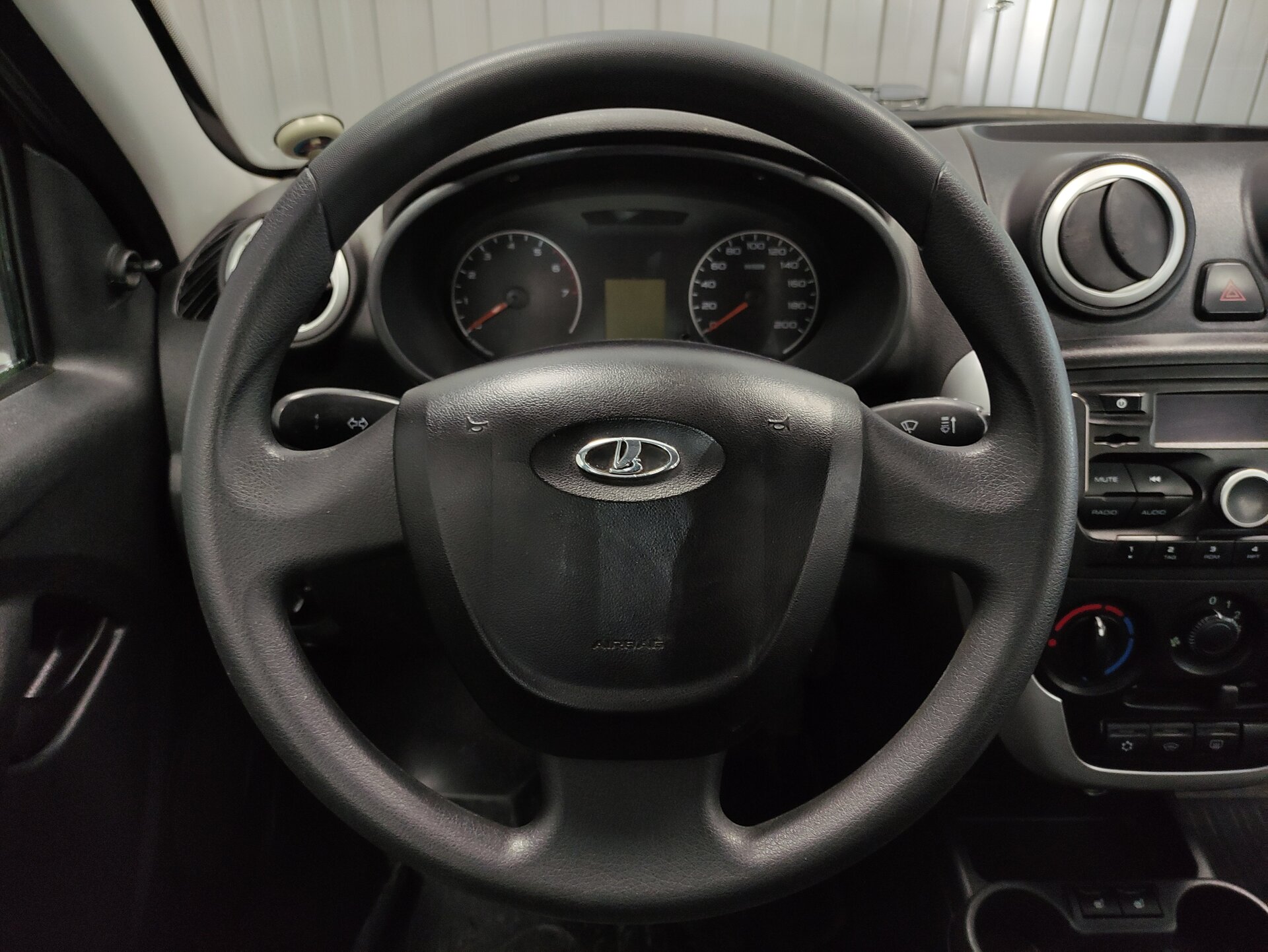 Lada (ВАЗ) Granta, I 2016