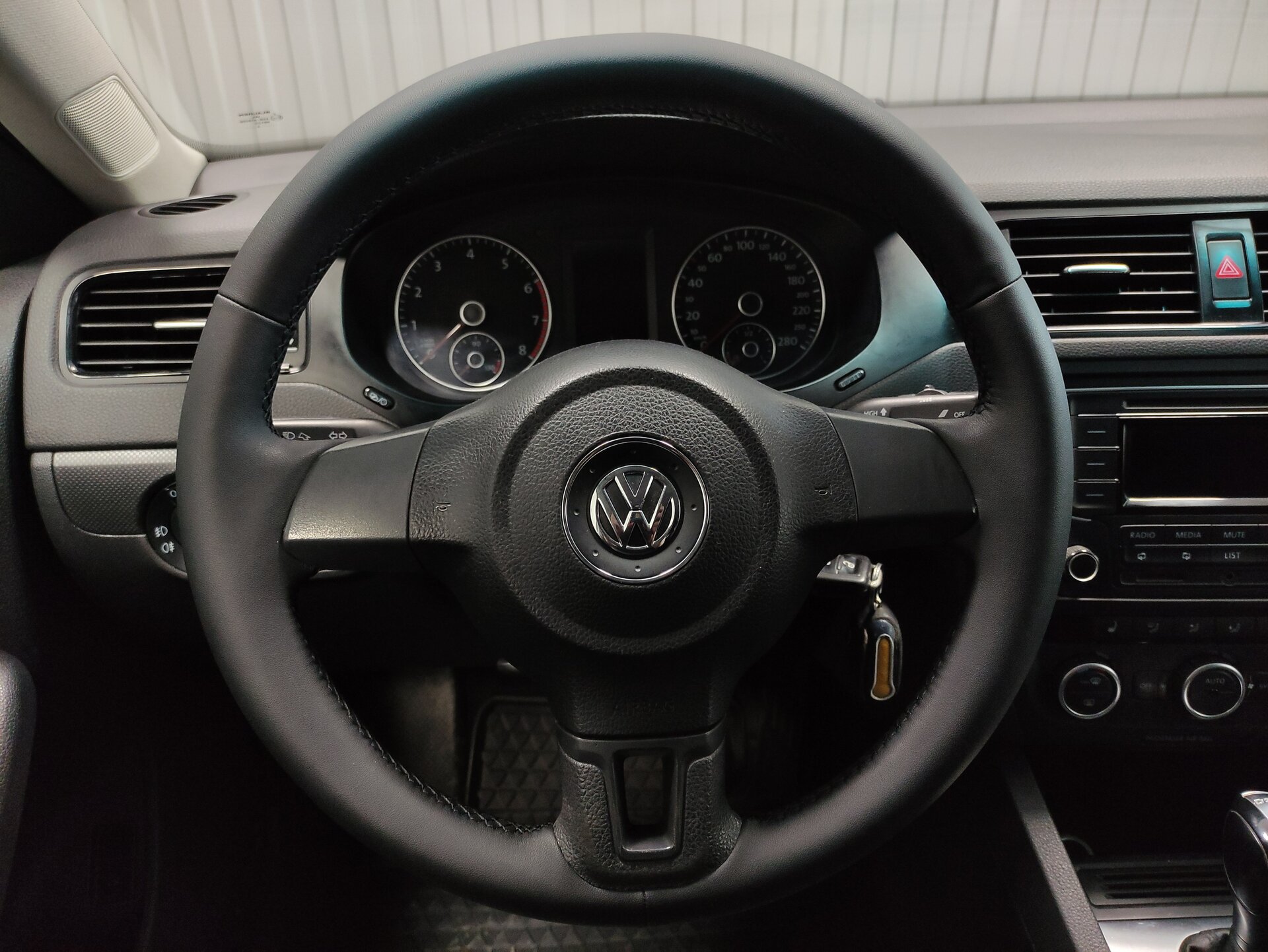 Volkswagen Jetta, VI 2014