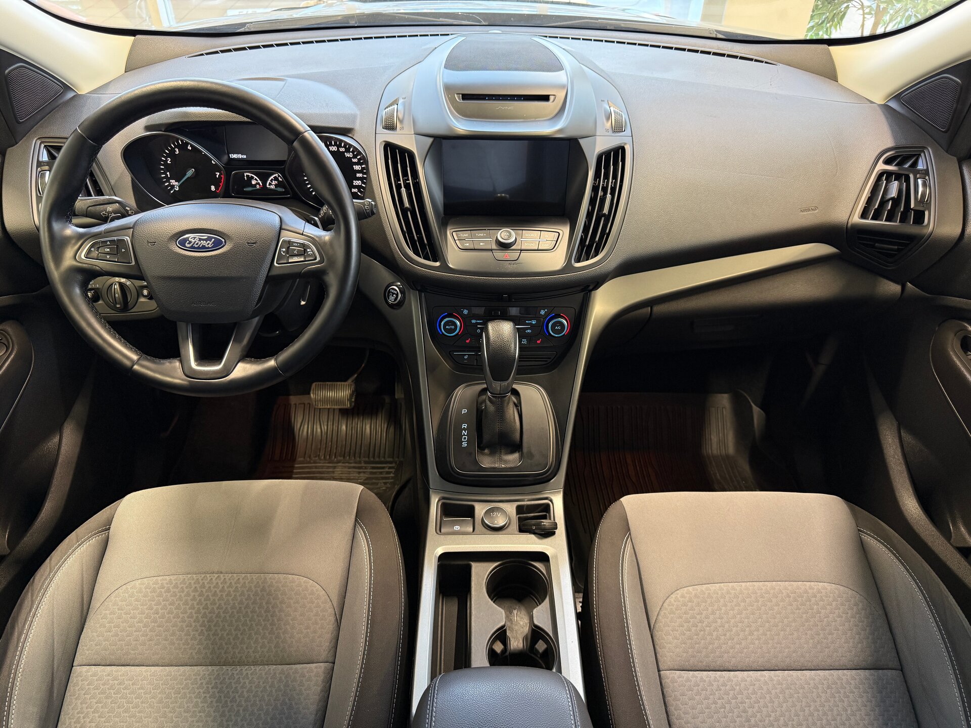 Ford Kuga, II Рестайлинг 2017