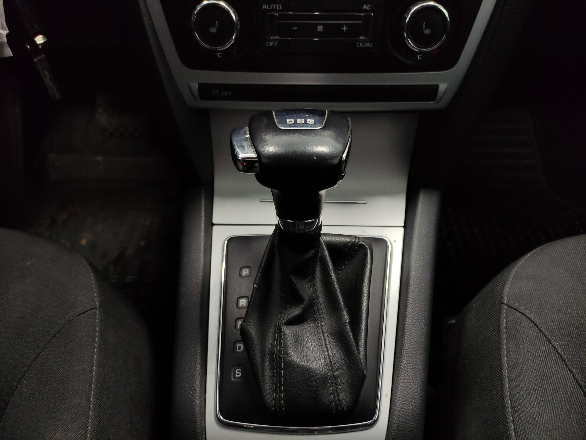 Skoda Octavia, II (A5) Рестайлинг 2011