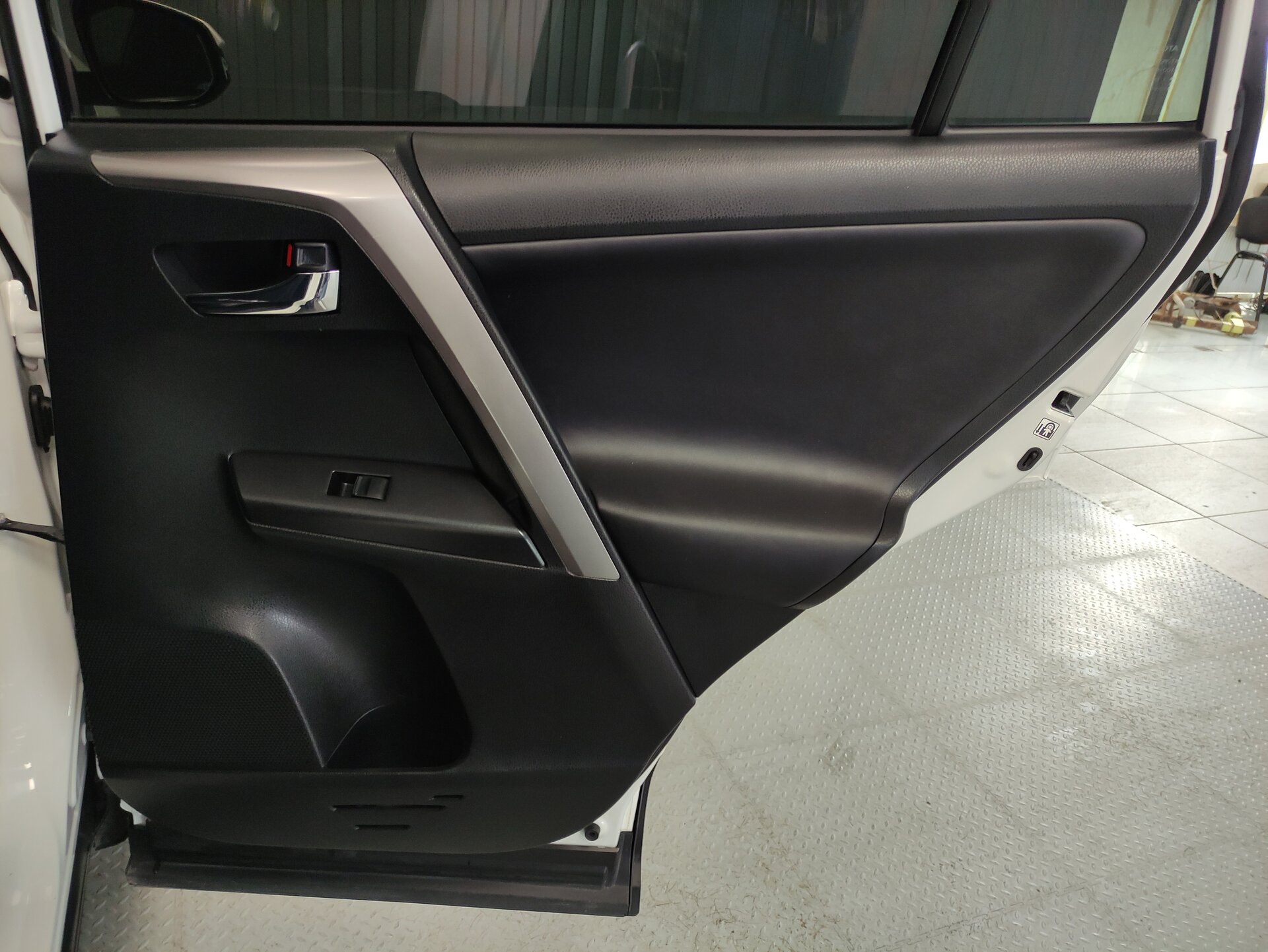 Toyota RAV4, IV (XA40) Рестайлинг 2016