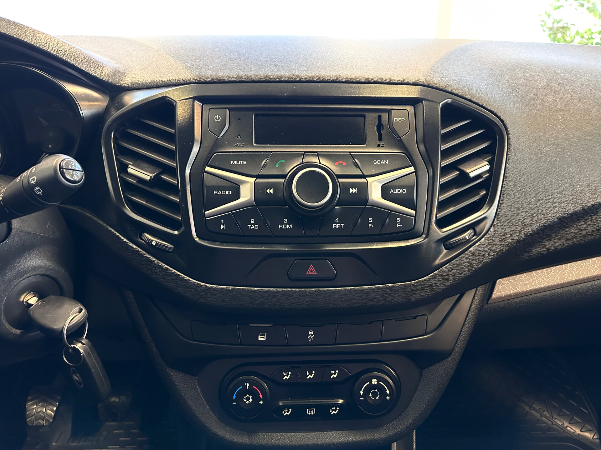 Lada (ВАЗ) Vesta, I 2018