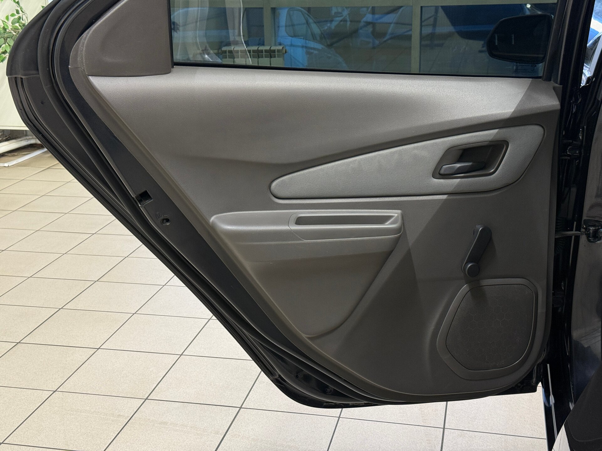 Chevrolet Cobalt, II 2013