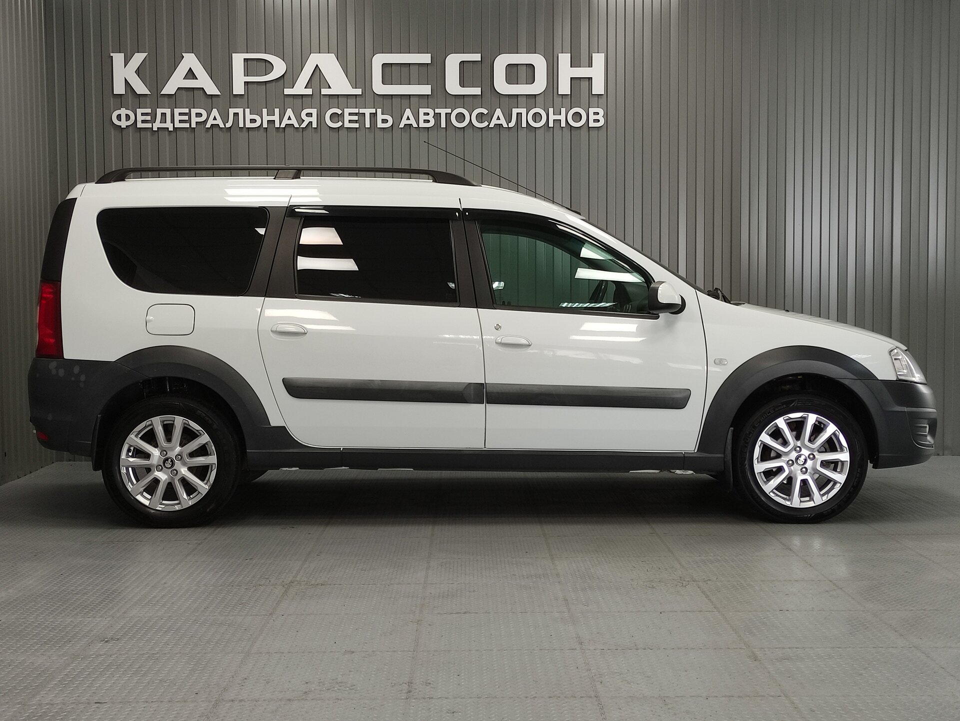 Lada (ВАЗ) Largus, I 2018 Lada (ВАЗ) Largus, I 2018