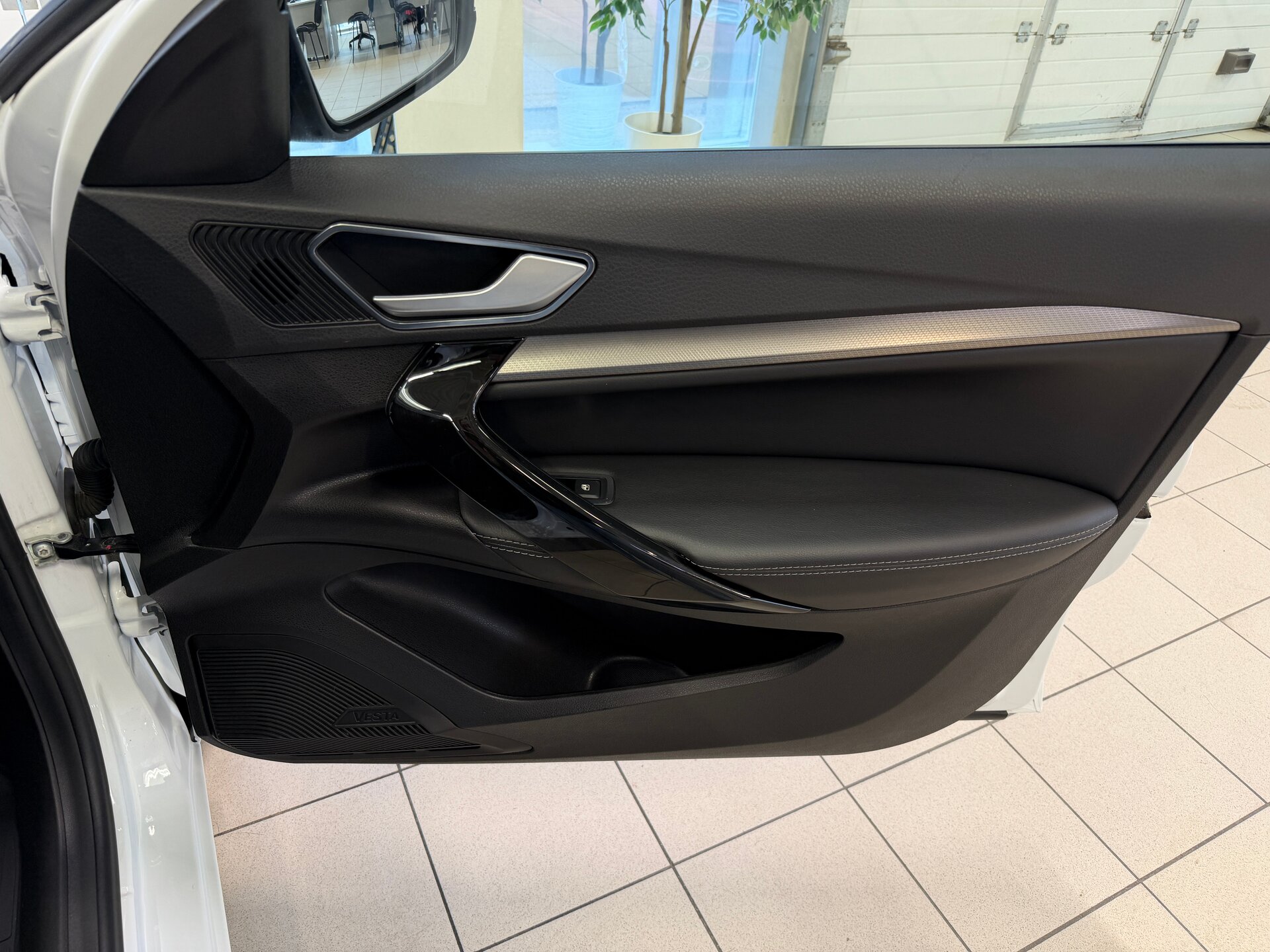 Lada (ВАЗ) Vesta, I Рестайлинг (NG) 2024