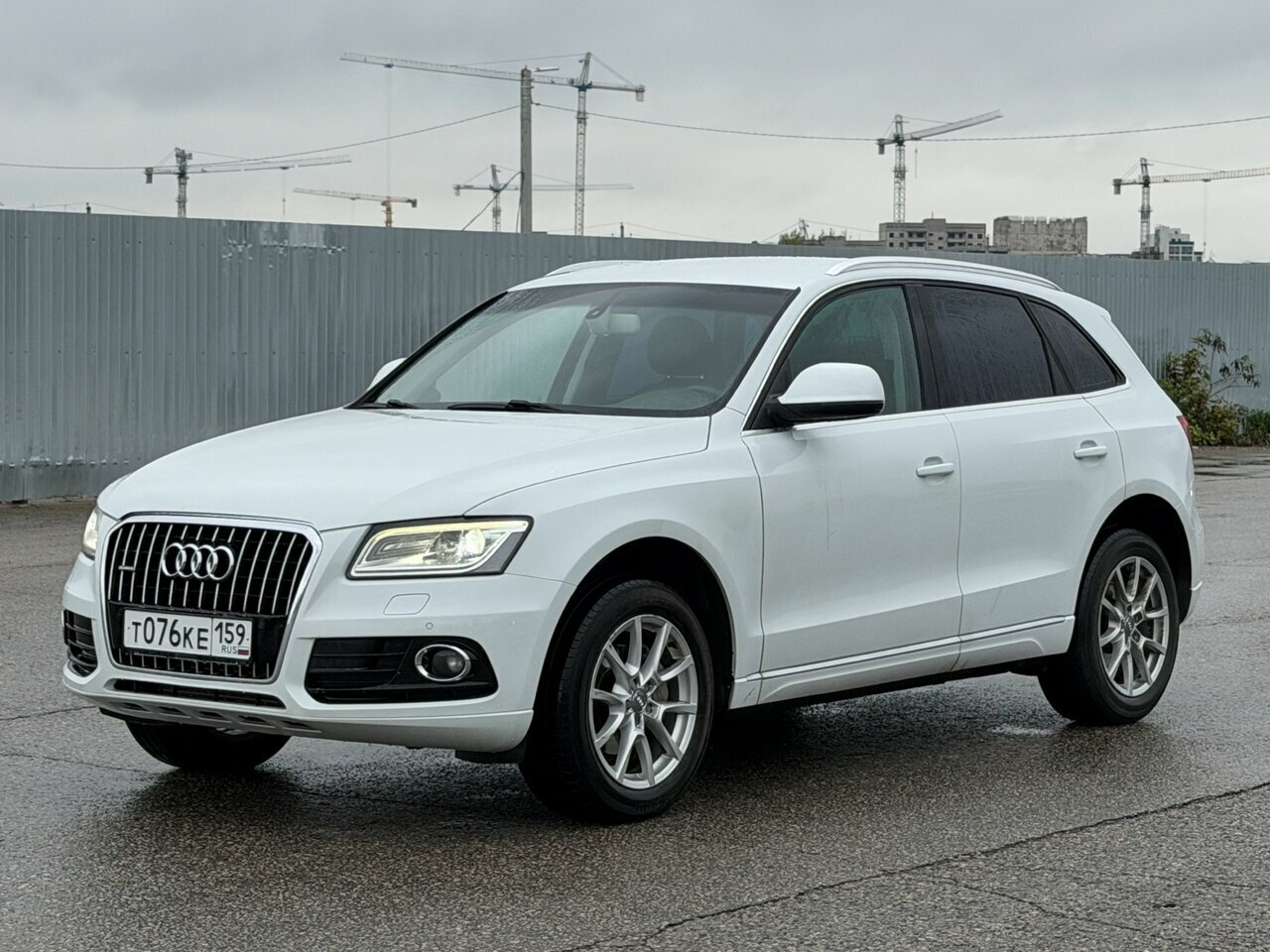 Audi Q5, I (8R) Рестайлинг 2012 Audi Q5, I (8R) Рестайлинг 2012