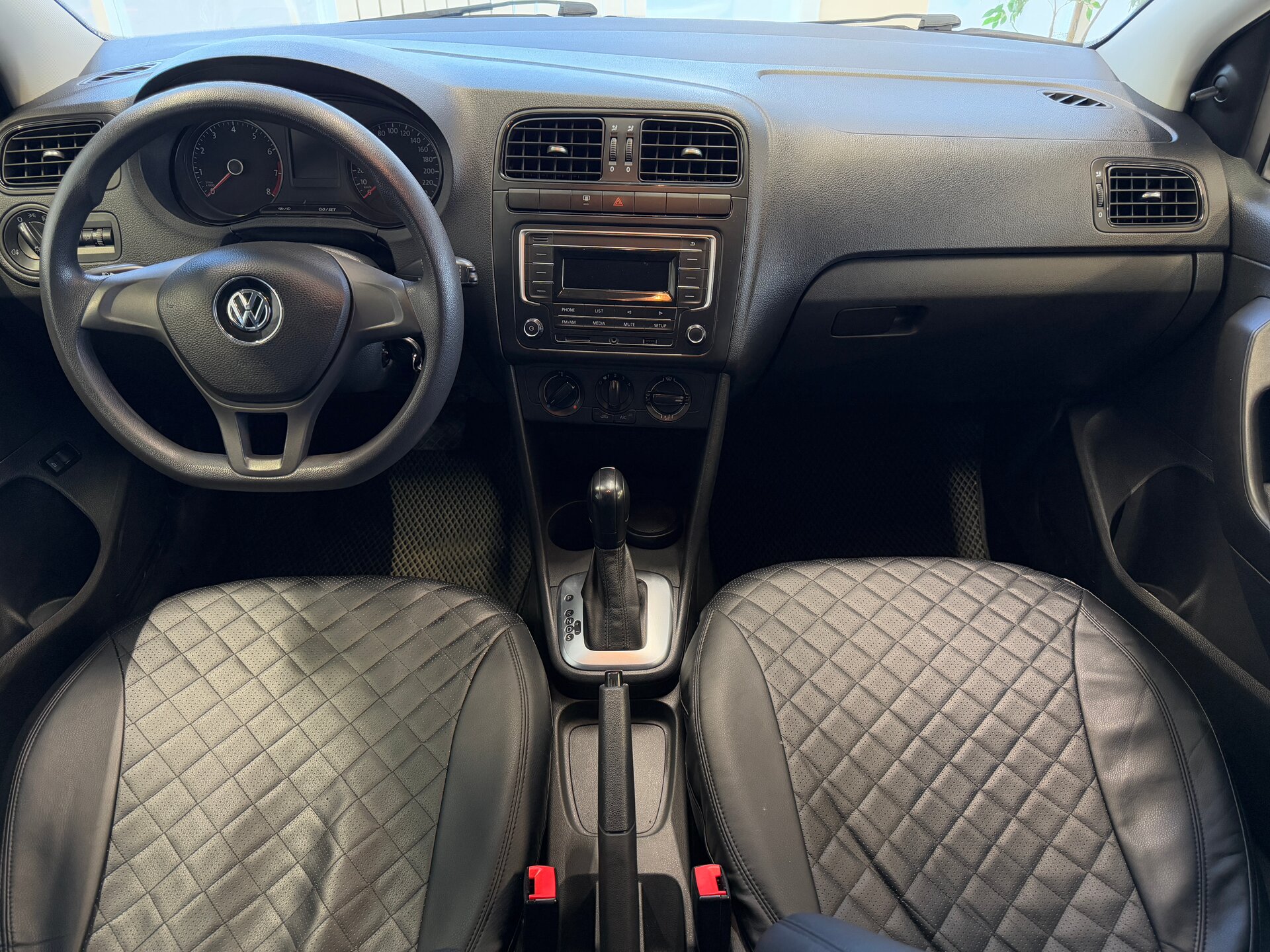 Volkswagen Polo, V Рестайлинг 2019