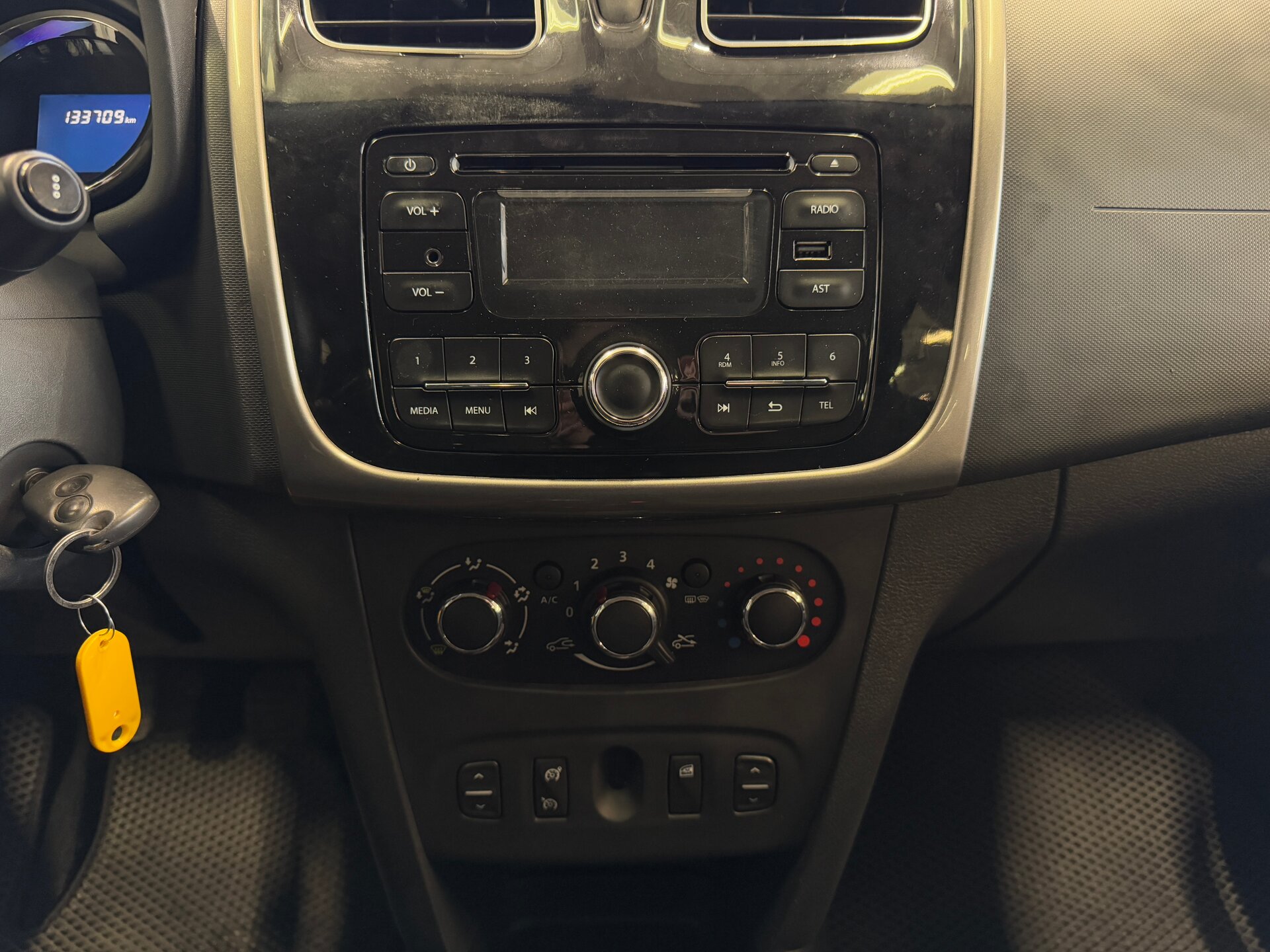 Renault Logan, II 2016 Renault Logan, II 2016