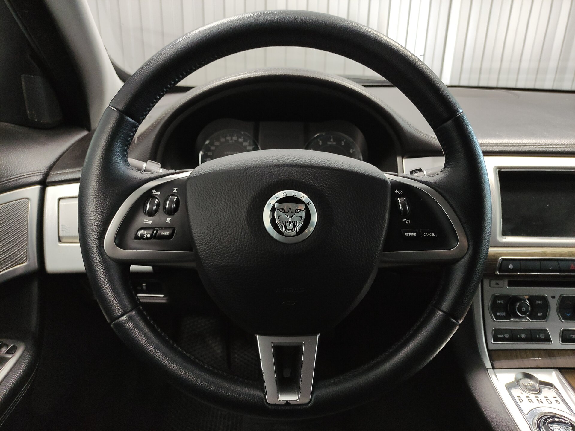 Jaguar XF, I Рестайлинг 2012