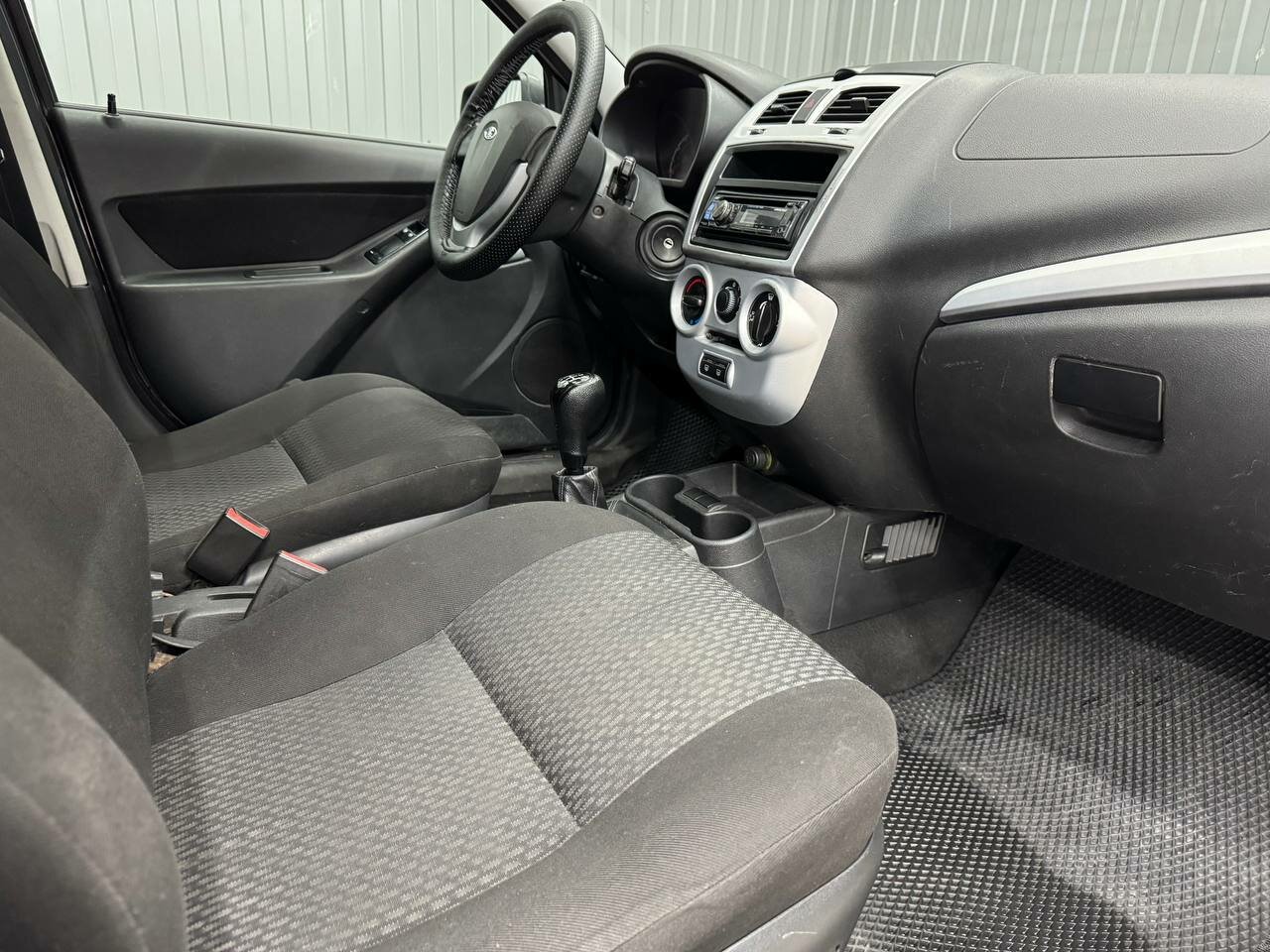 Lada (ВАЗ) Kalina, II 2013 Lada (ВАЗ) Kalina, II 2013