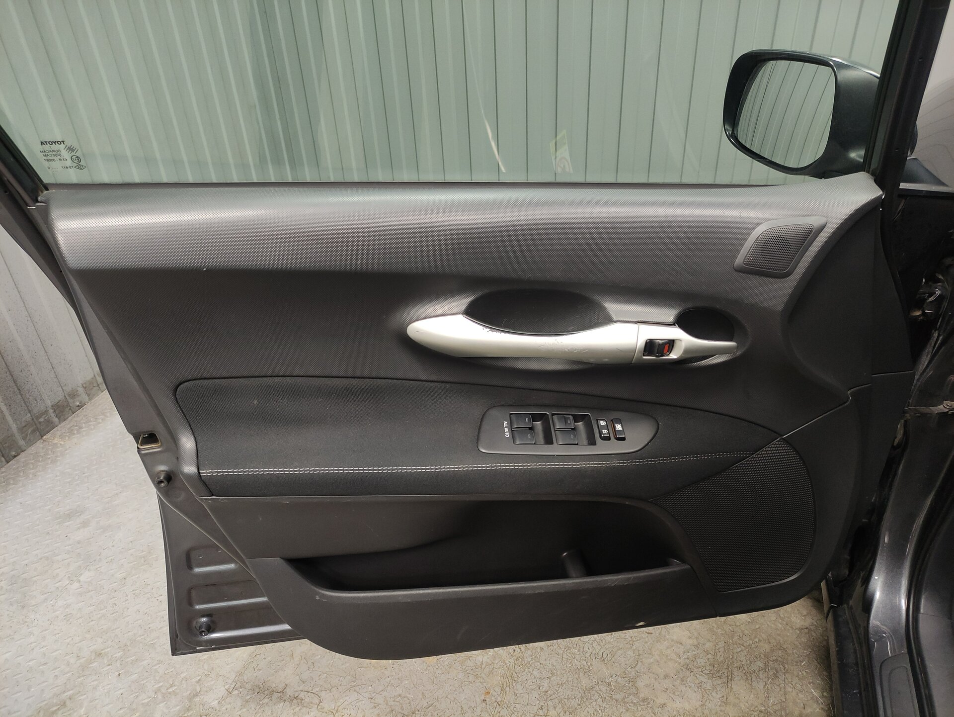 Toyota Auris, I Рестайлинг 2010