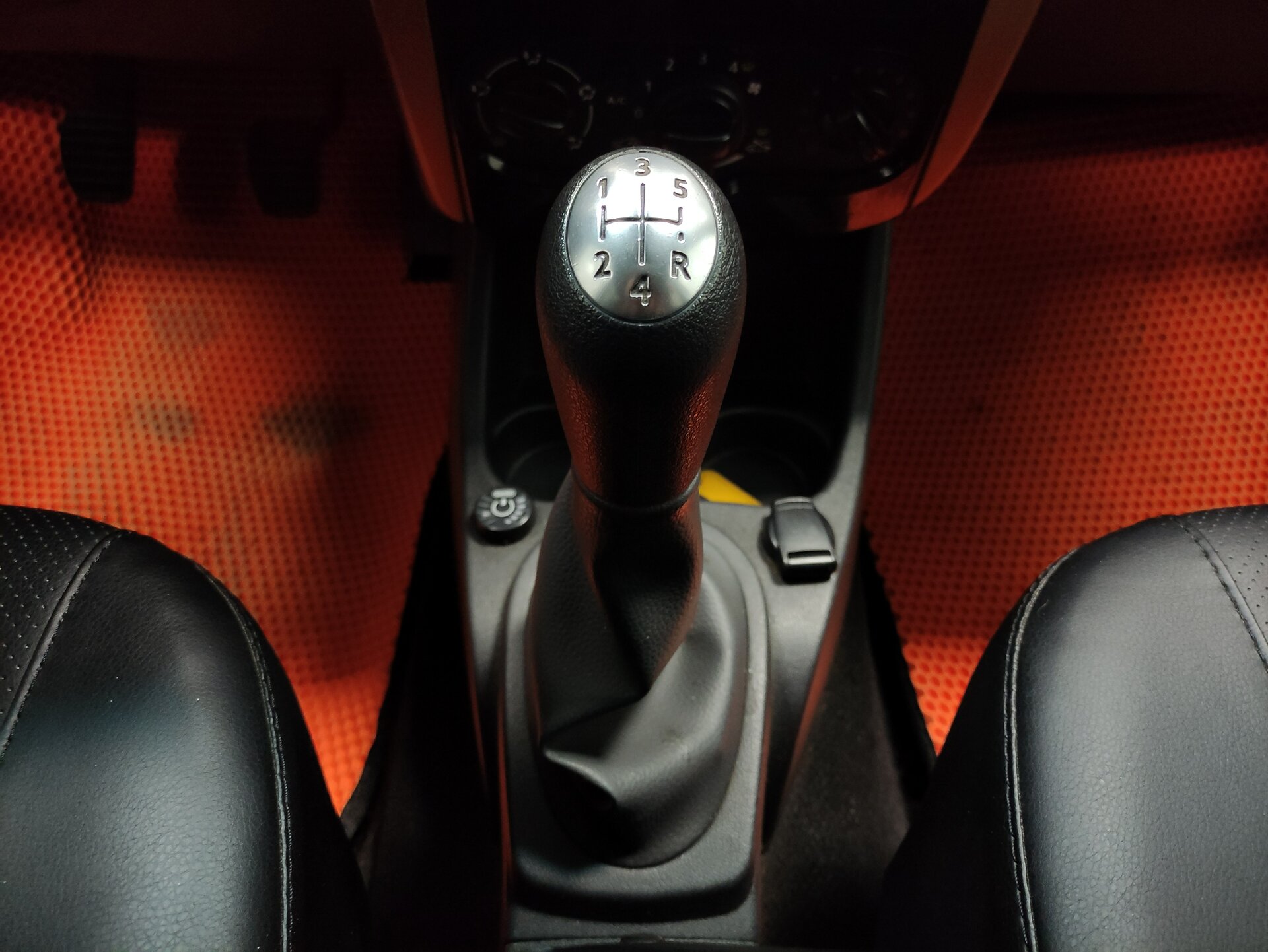 Lada (ВАЗ) Largus, I 2018 Lada (ВАЗ) Largus, I 2018