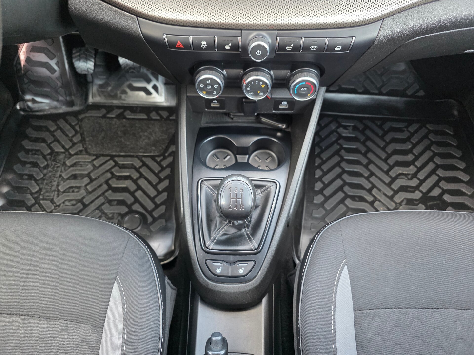 Lada (ВАЗ) Vesta, I Рестайлинг (NG) 2023