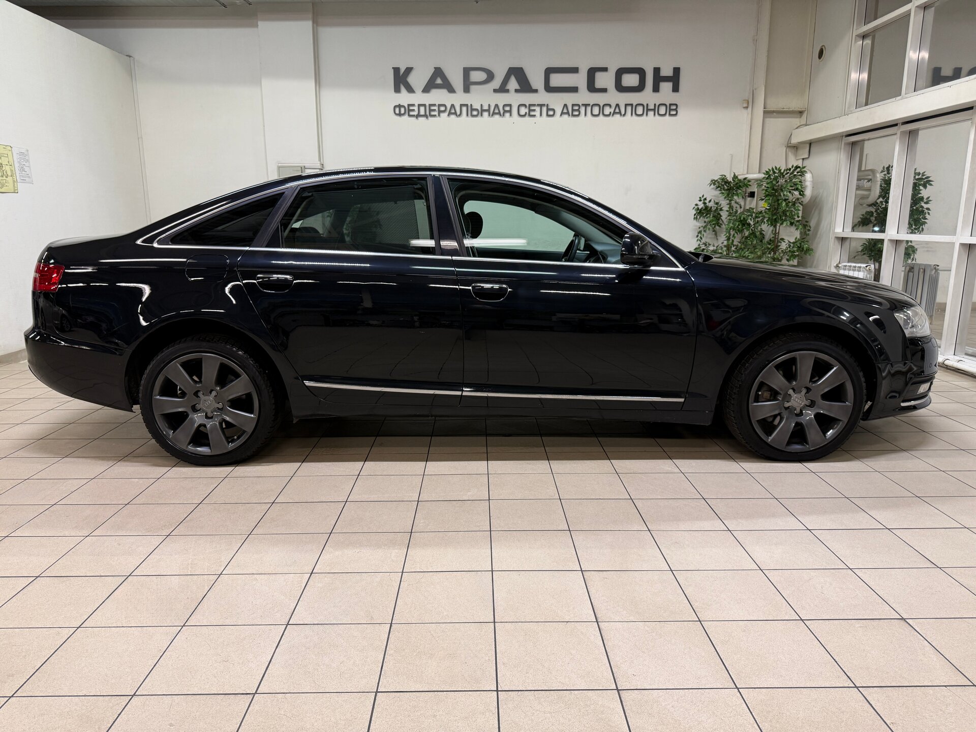Audi A6, III (C6) Рестайлинг 2010 Audi A6, III (C6) Рестайлинг 2010