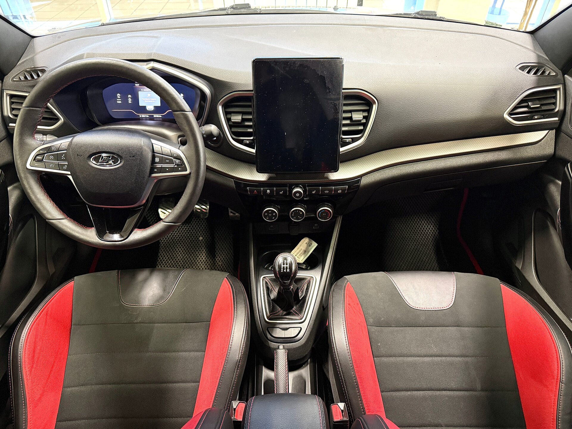 Lada (ВАЗ) Vesta, I Рестайлинг (NG) 2024