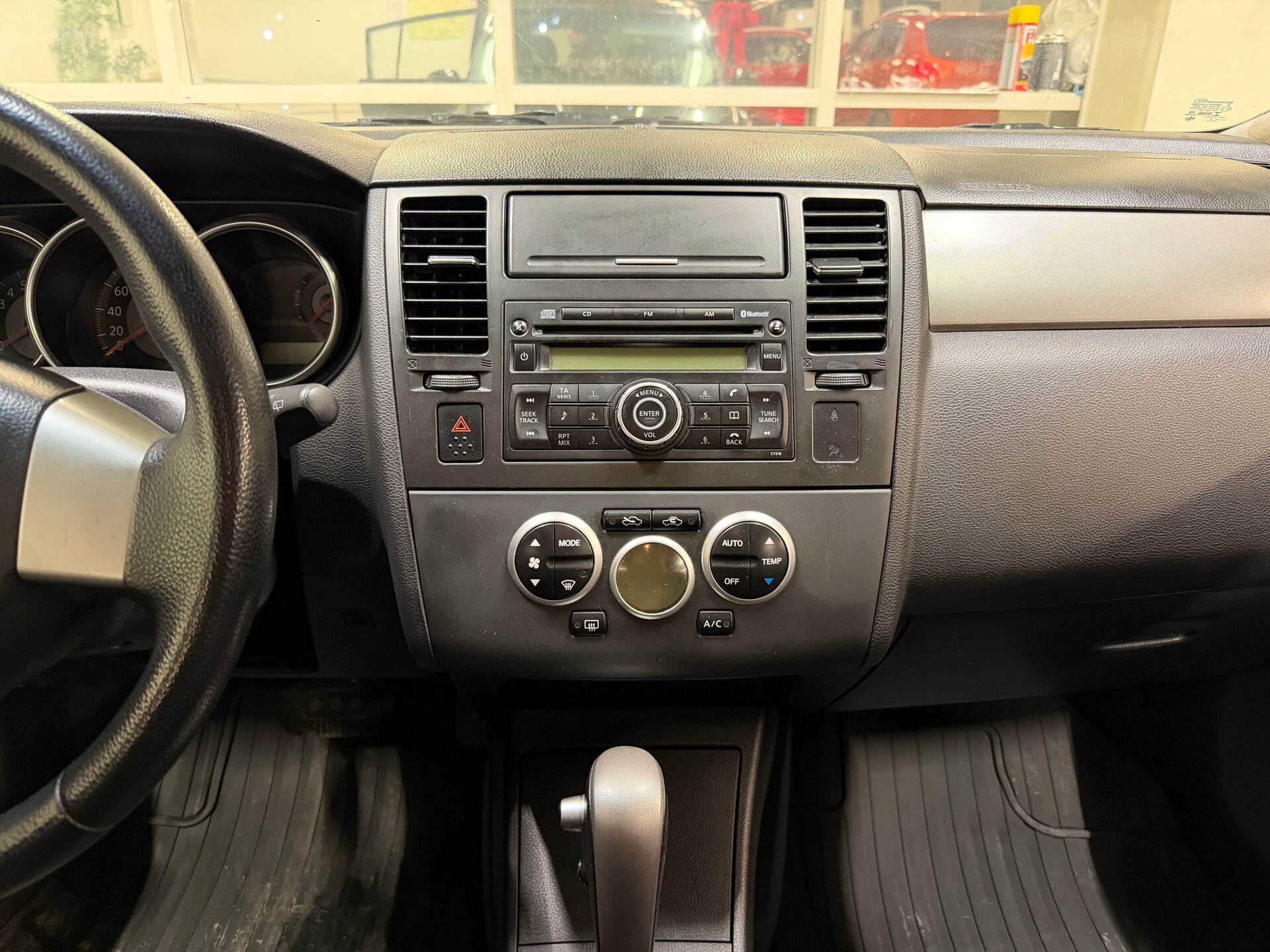 Nissan Tiida, I 2007