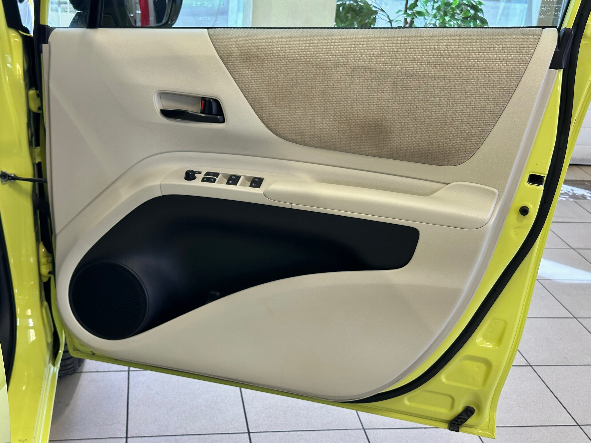 Toyota Sienta, II 2017