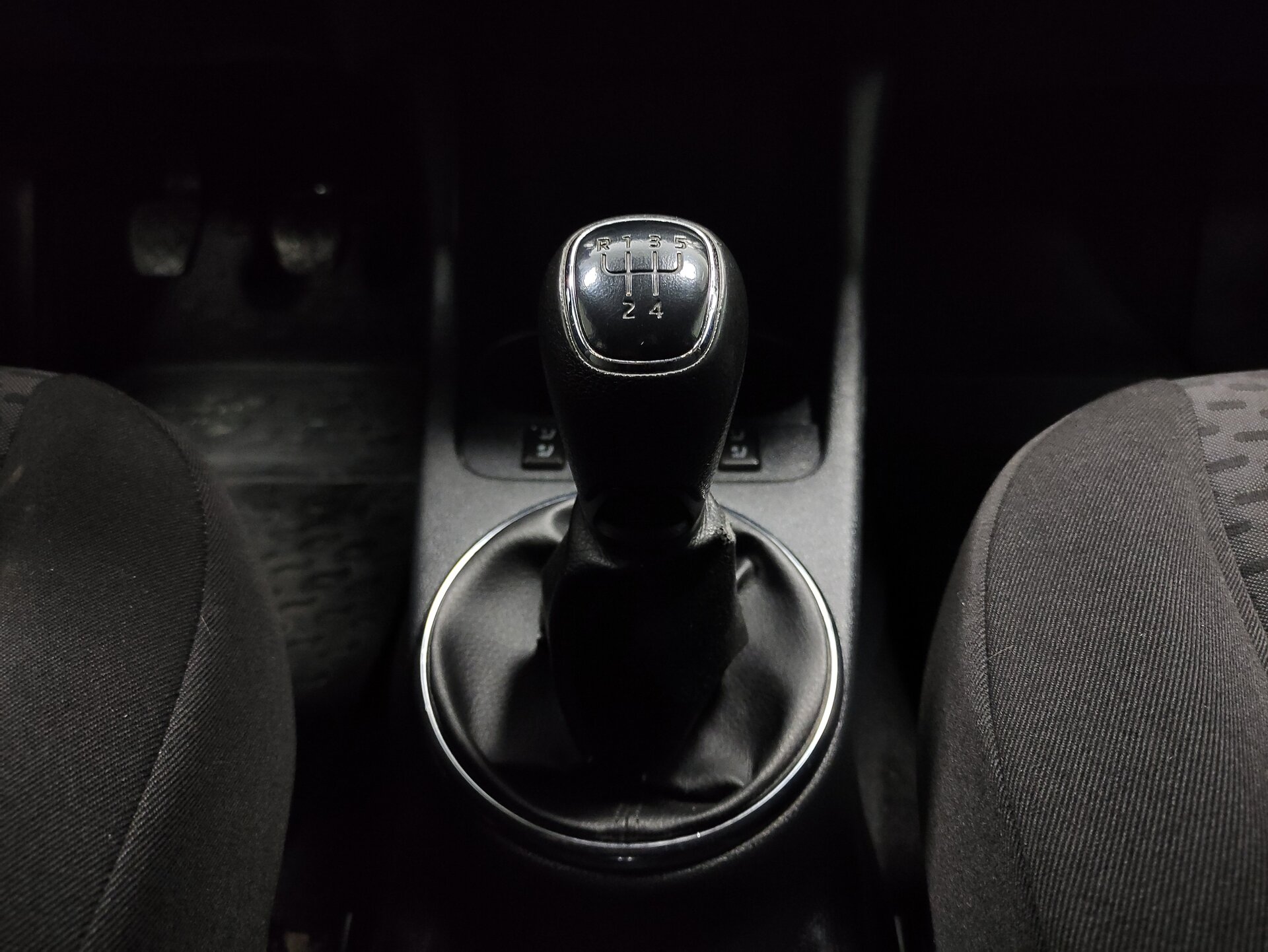 Skoda Fabia, II Рестайлинг 2013