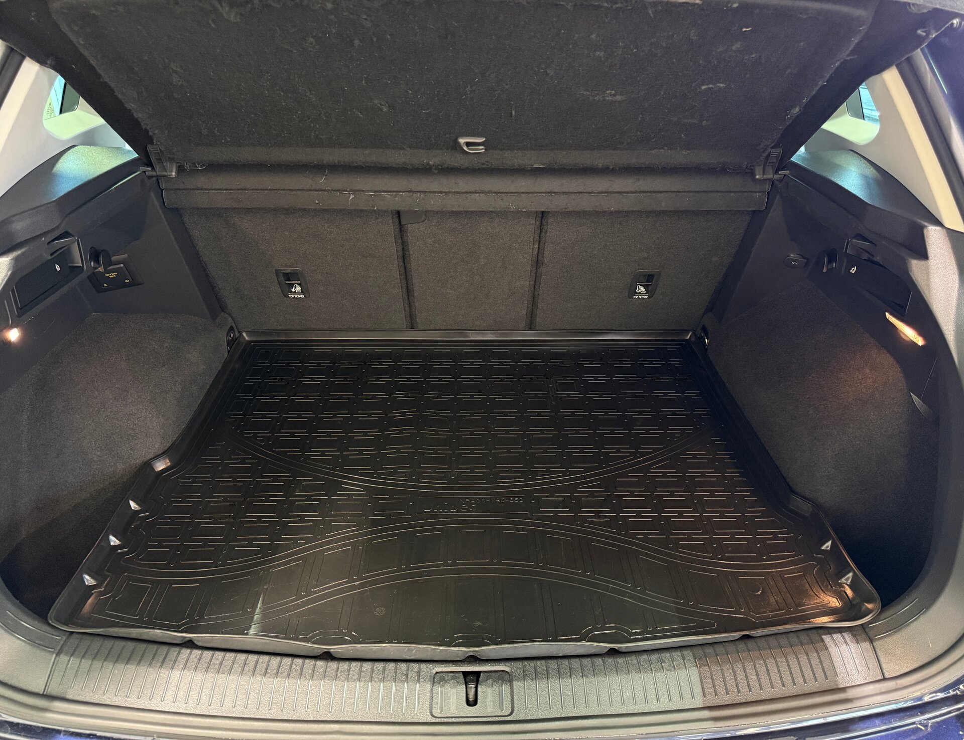 Volkswagen Tiguan, II 2017