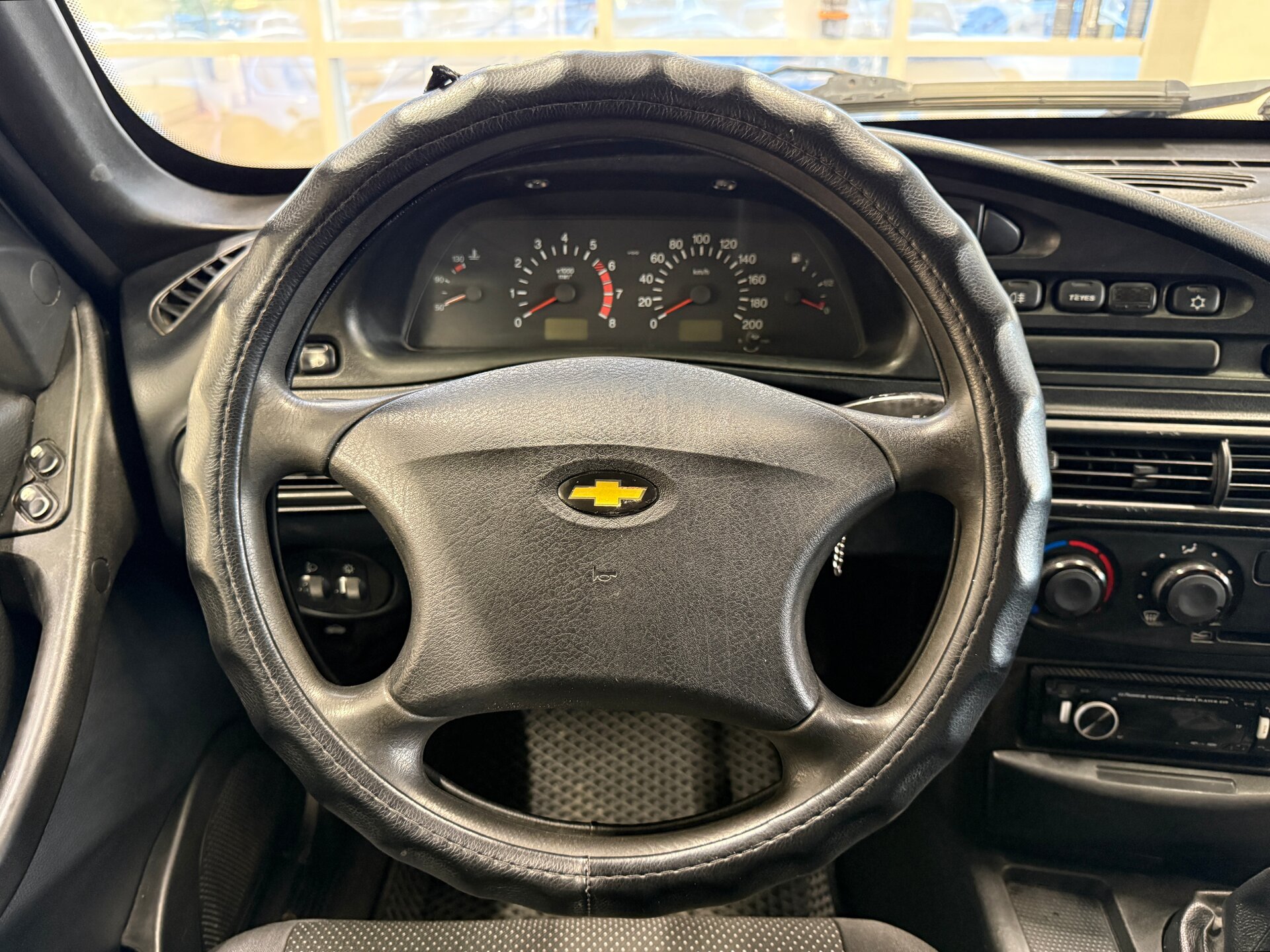 Chevrolet Niva, I 2008