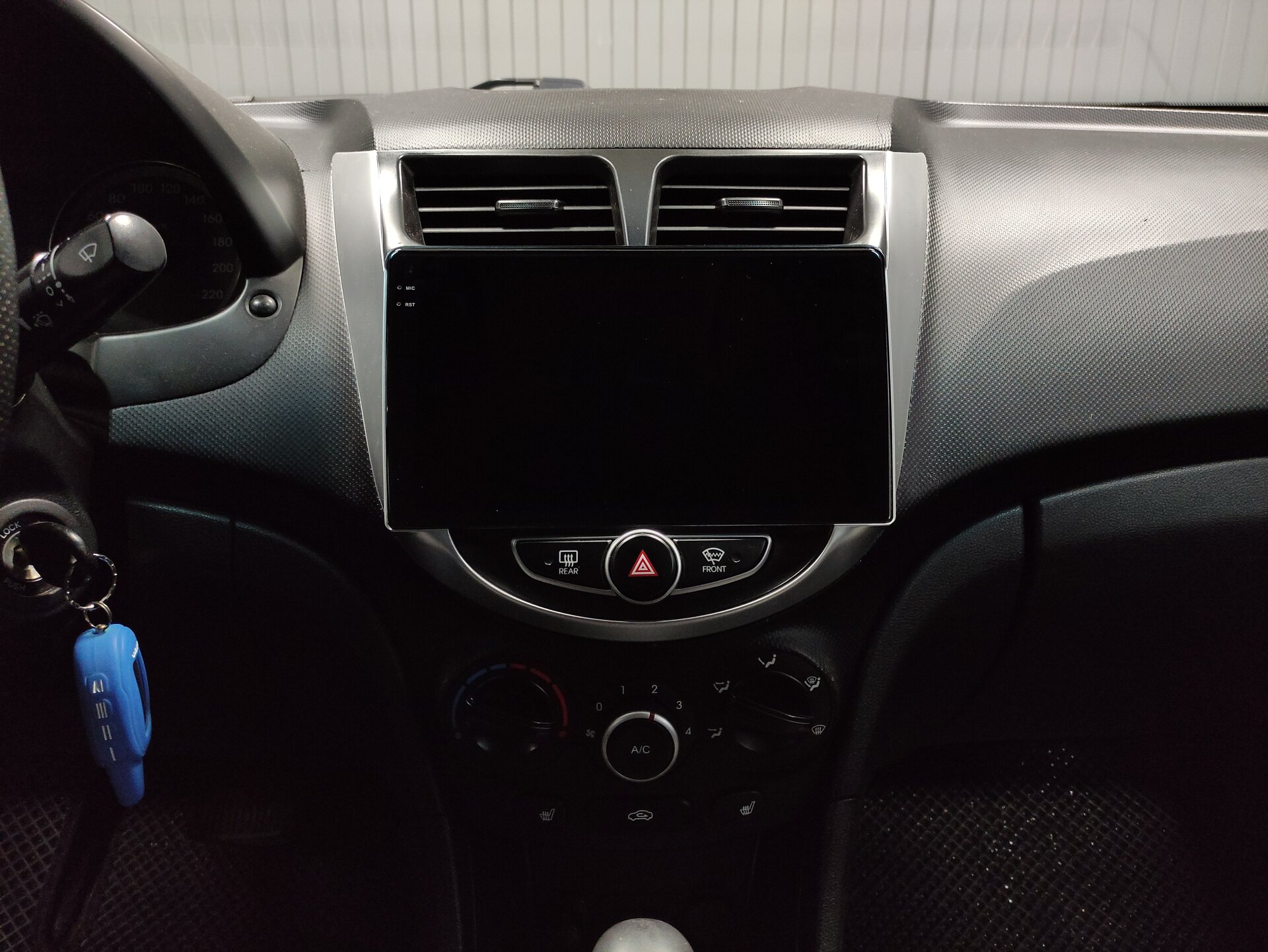 Hyundai Solaris, I 2014
