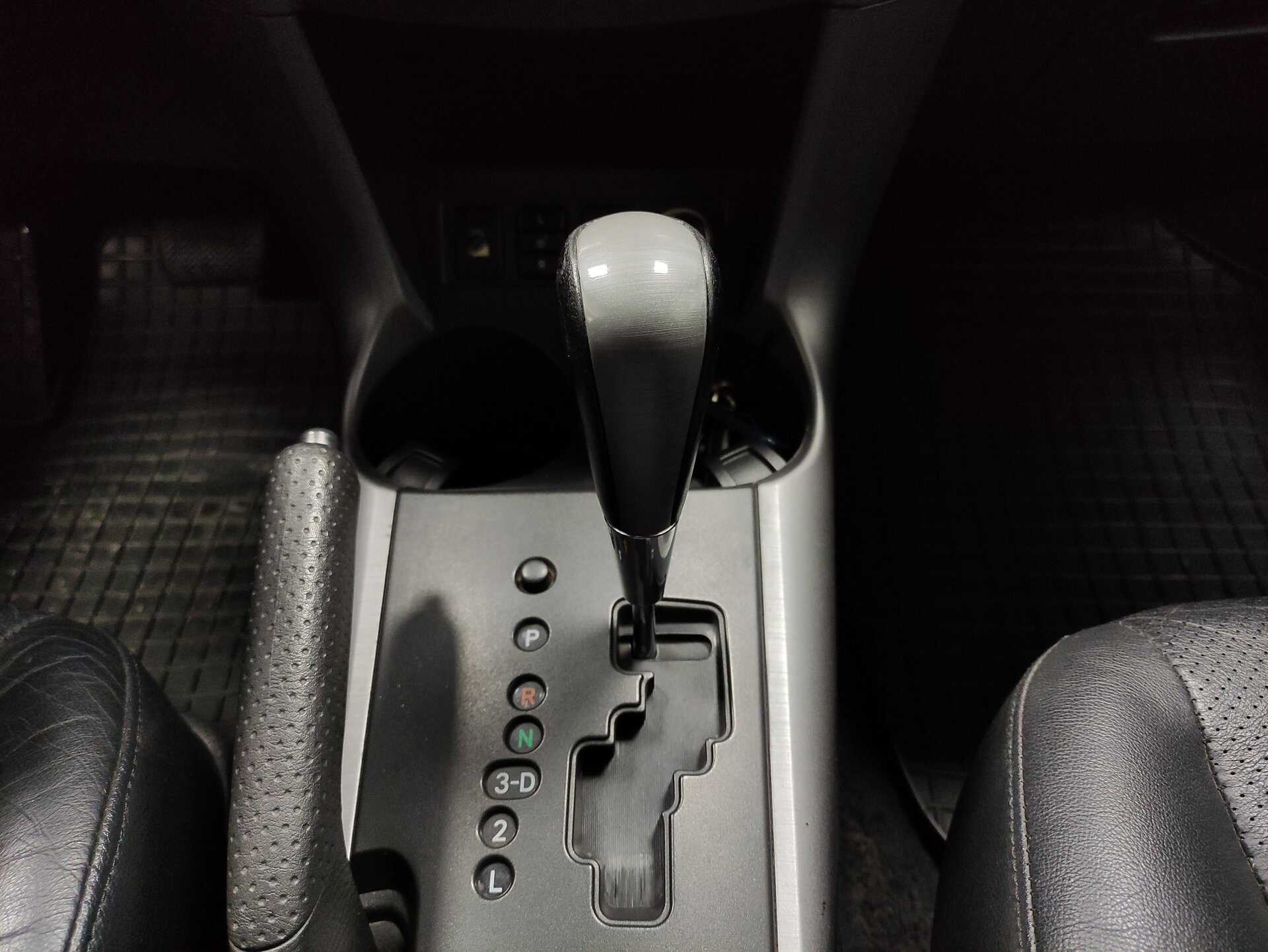 Toyota RAV4, III (XA30) 2006