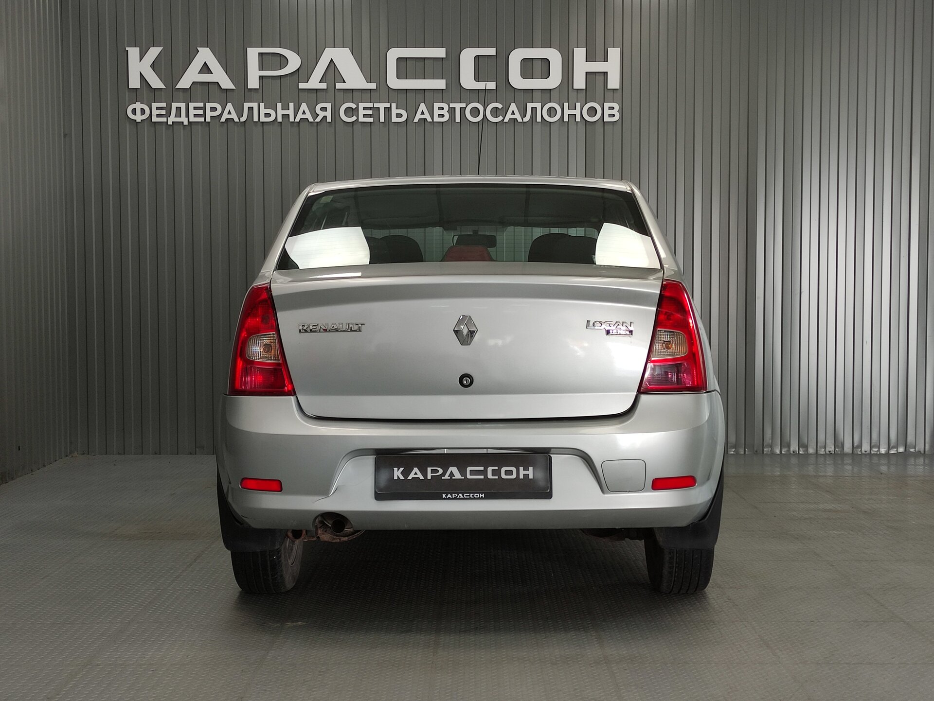 Renault Logan, I Рестайлинг 2013 Renault Logan, I Рестайлинг 2013