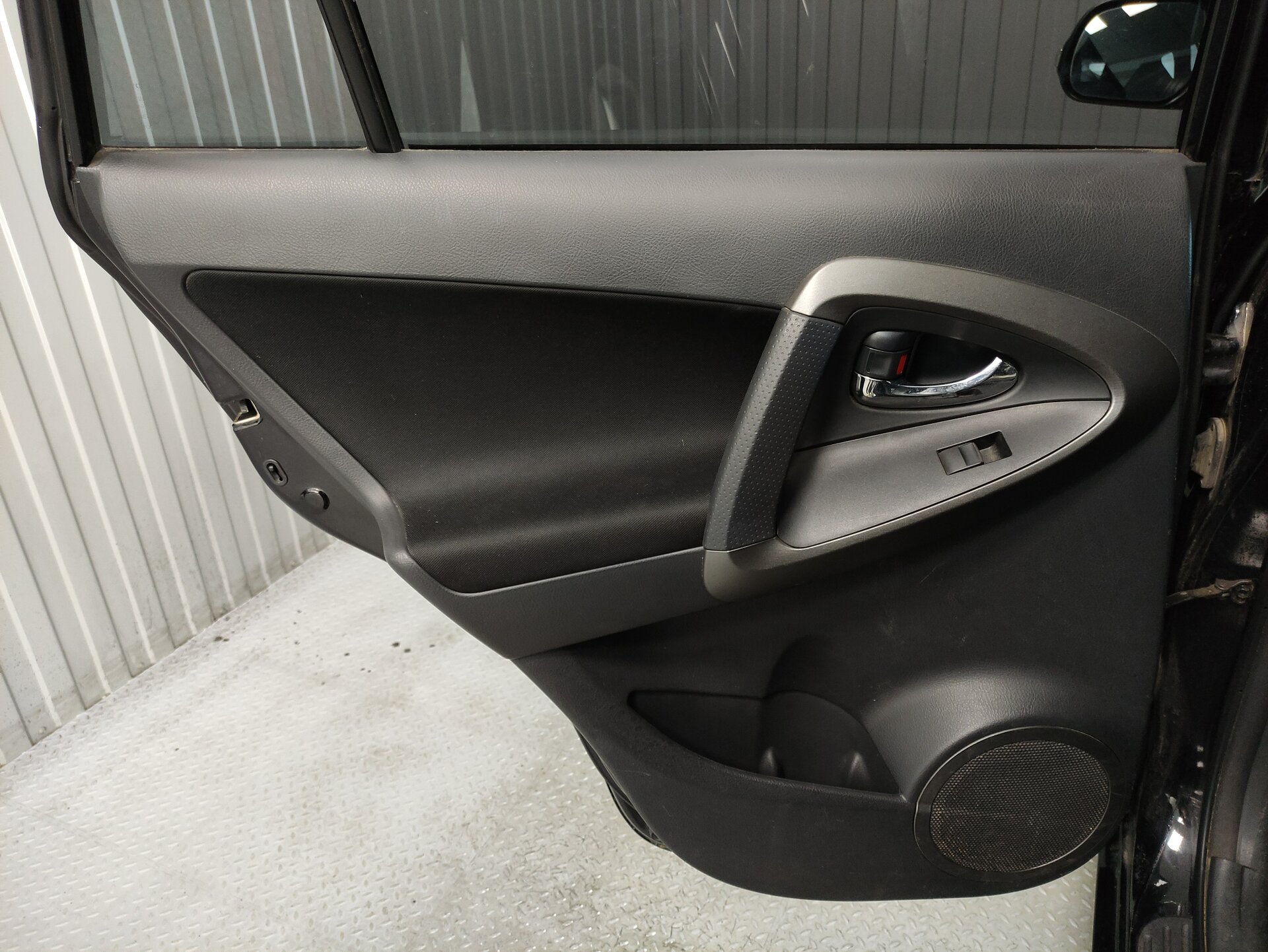 Toyota RAV4, III (XA30) 2010