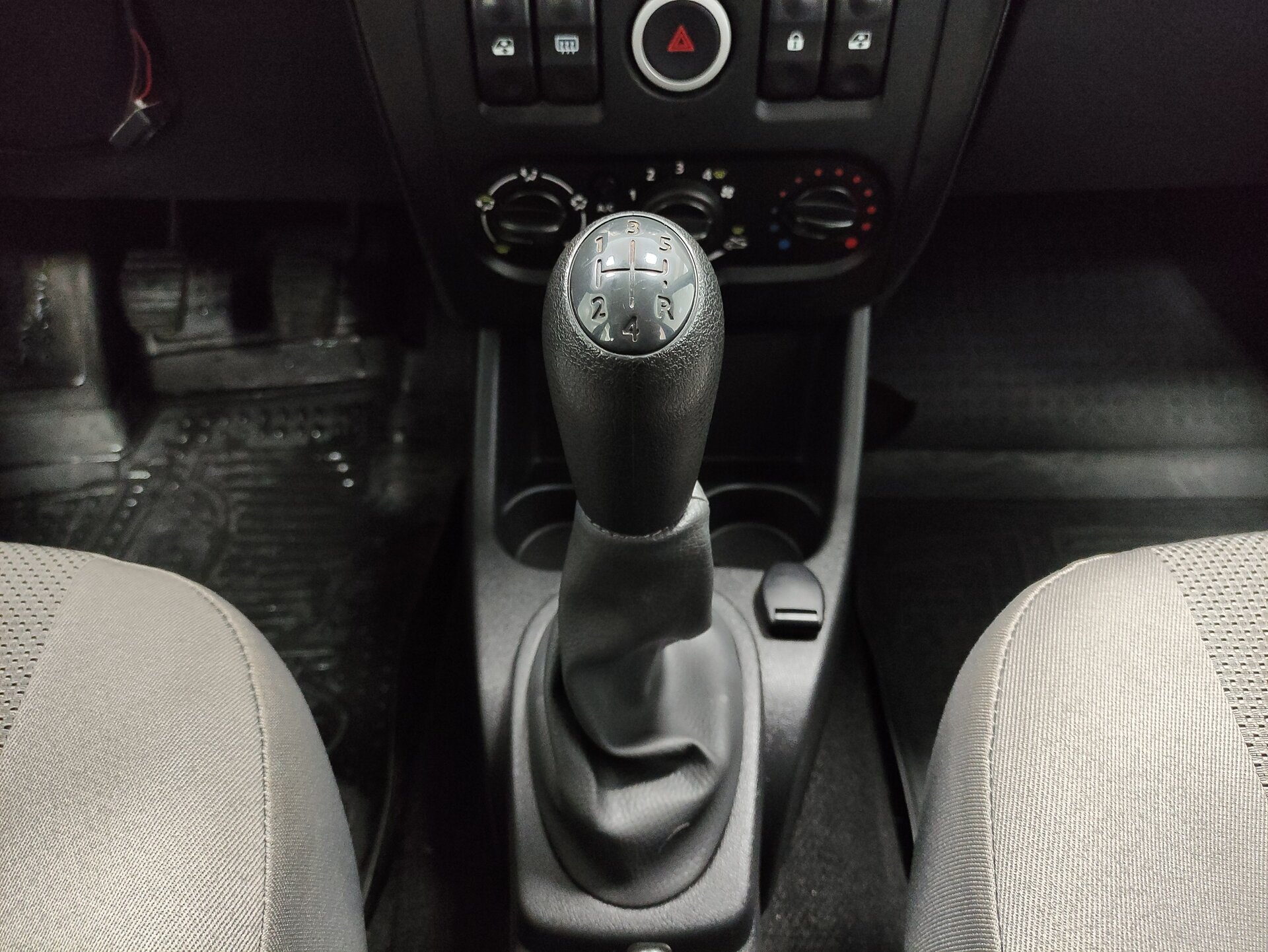 Lada (ВАЗ) Largus, I 2017