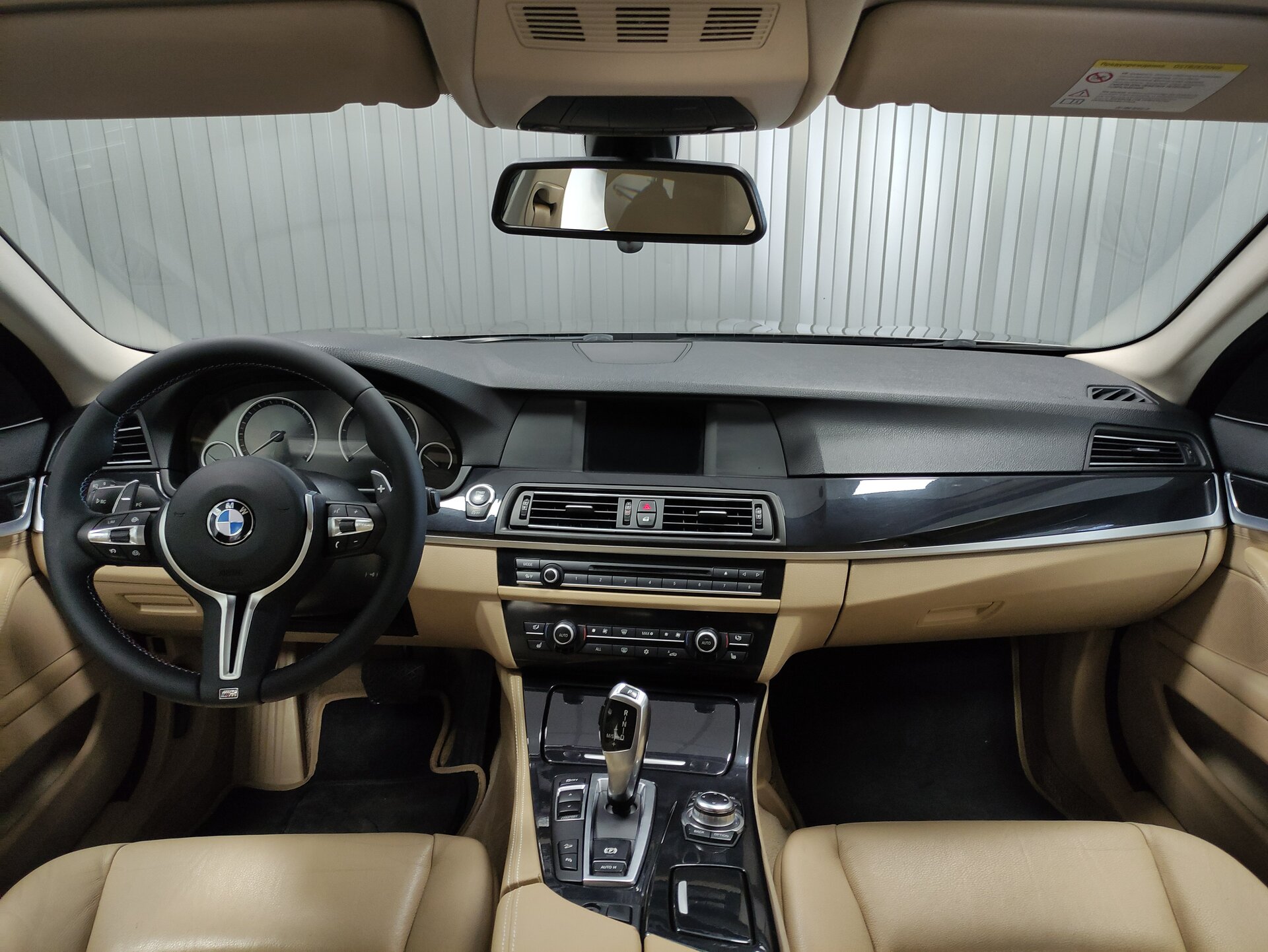 BMW 5 серии, VI (F10/F11/F07) 2012