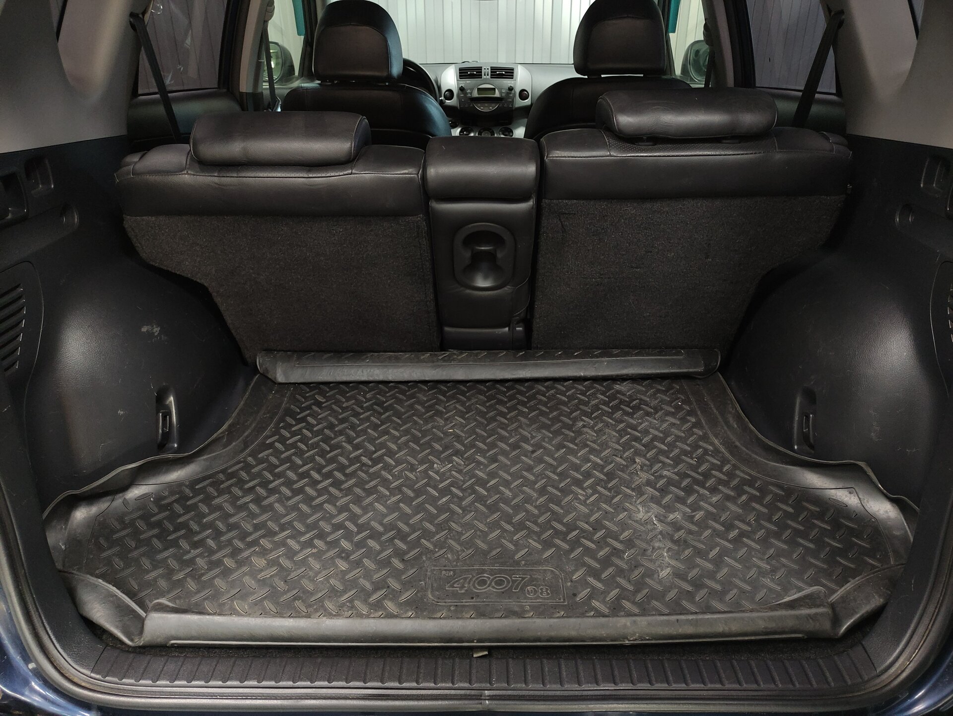 Toyota RAV4, III (XA30) 2006