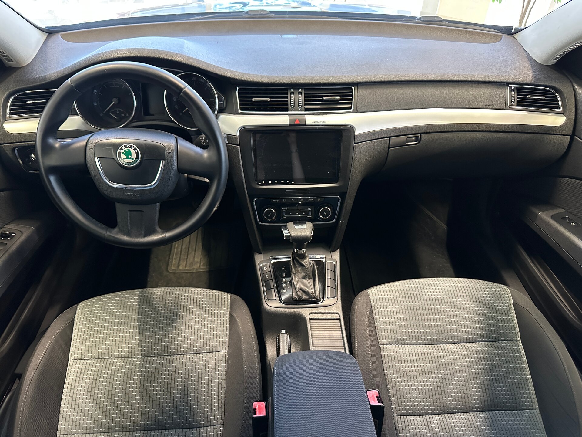 Skoda Superb, II 2010 Skoda Superb, II 2010
