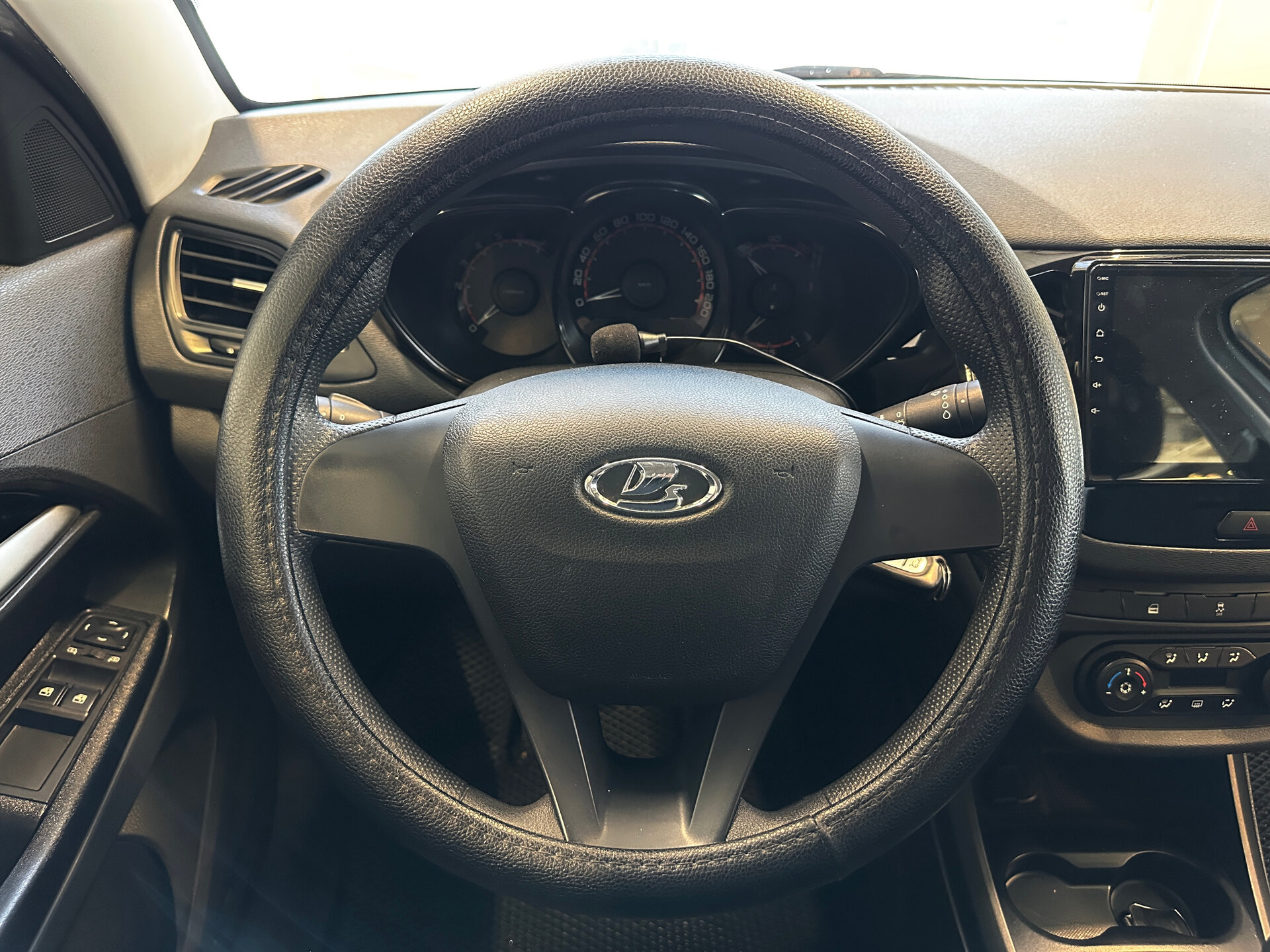 Lada (ВАЗ) Vesta, I 2019