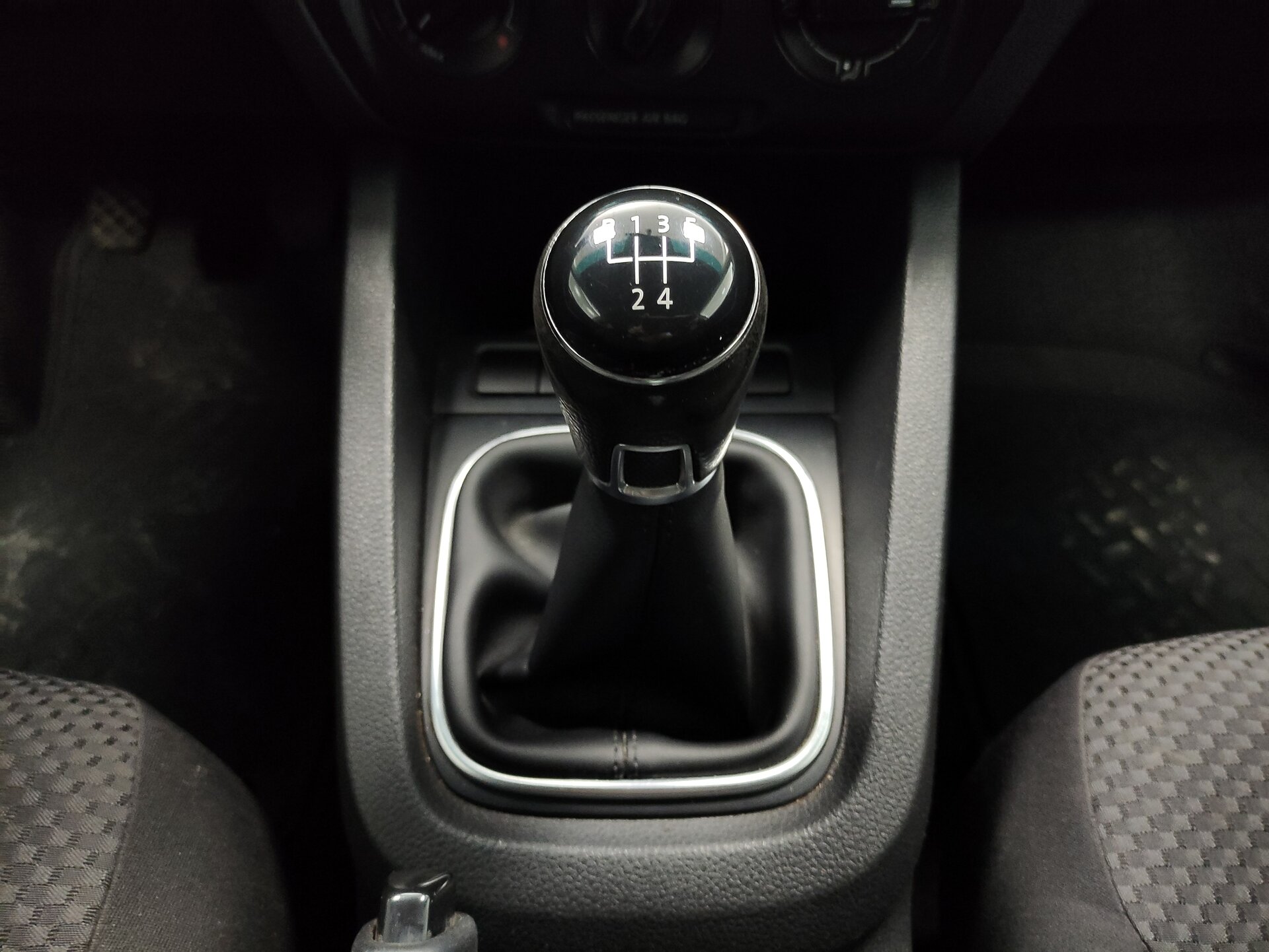Volkswagen Jetta, VI 2013