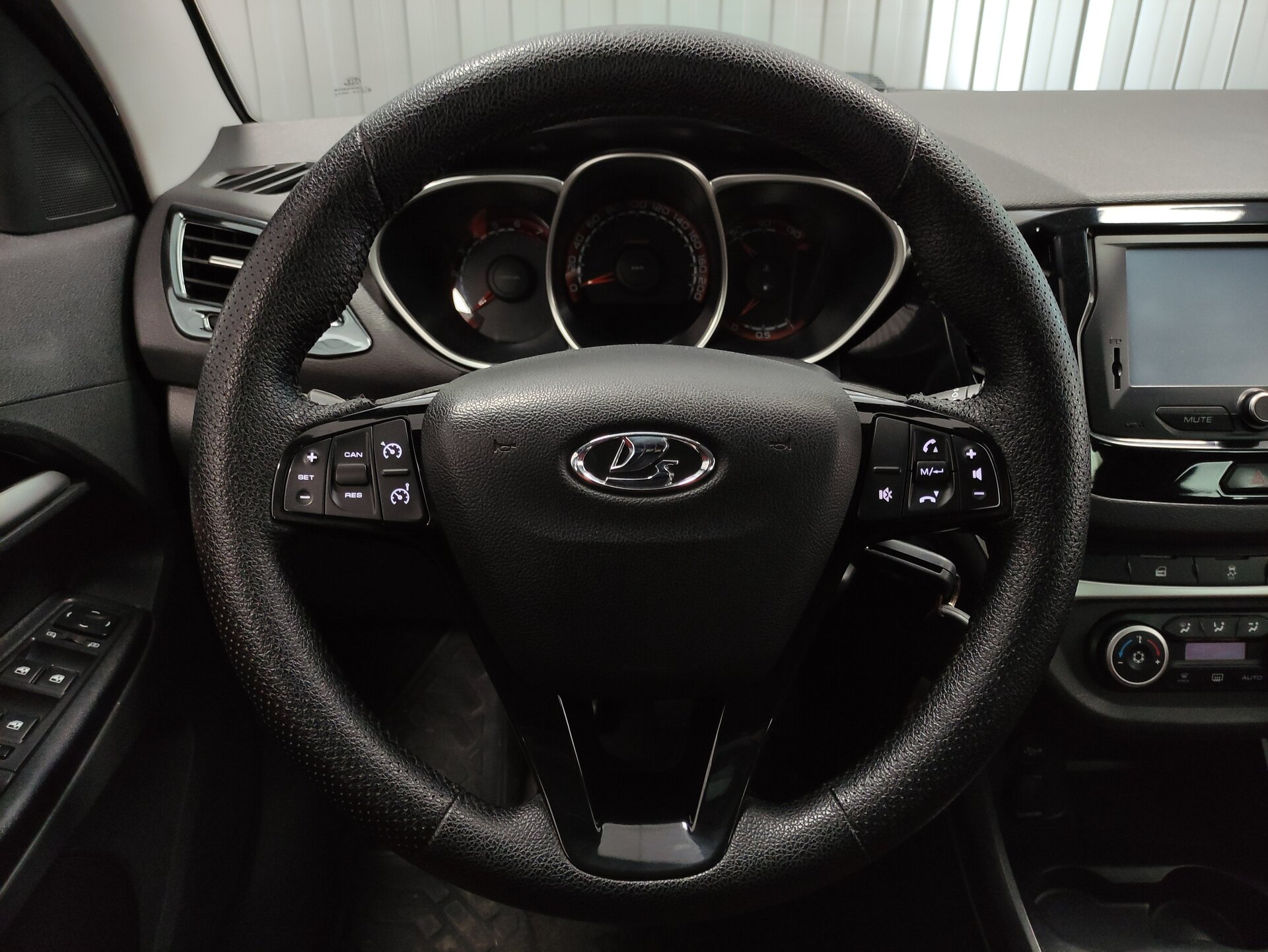 Lada (ВАЗ) Vesta, I 2019