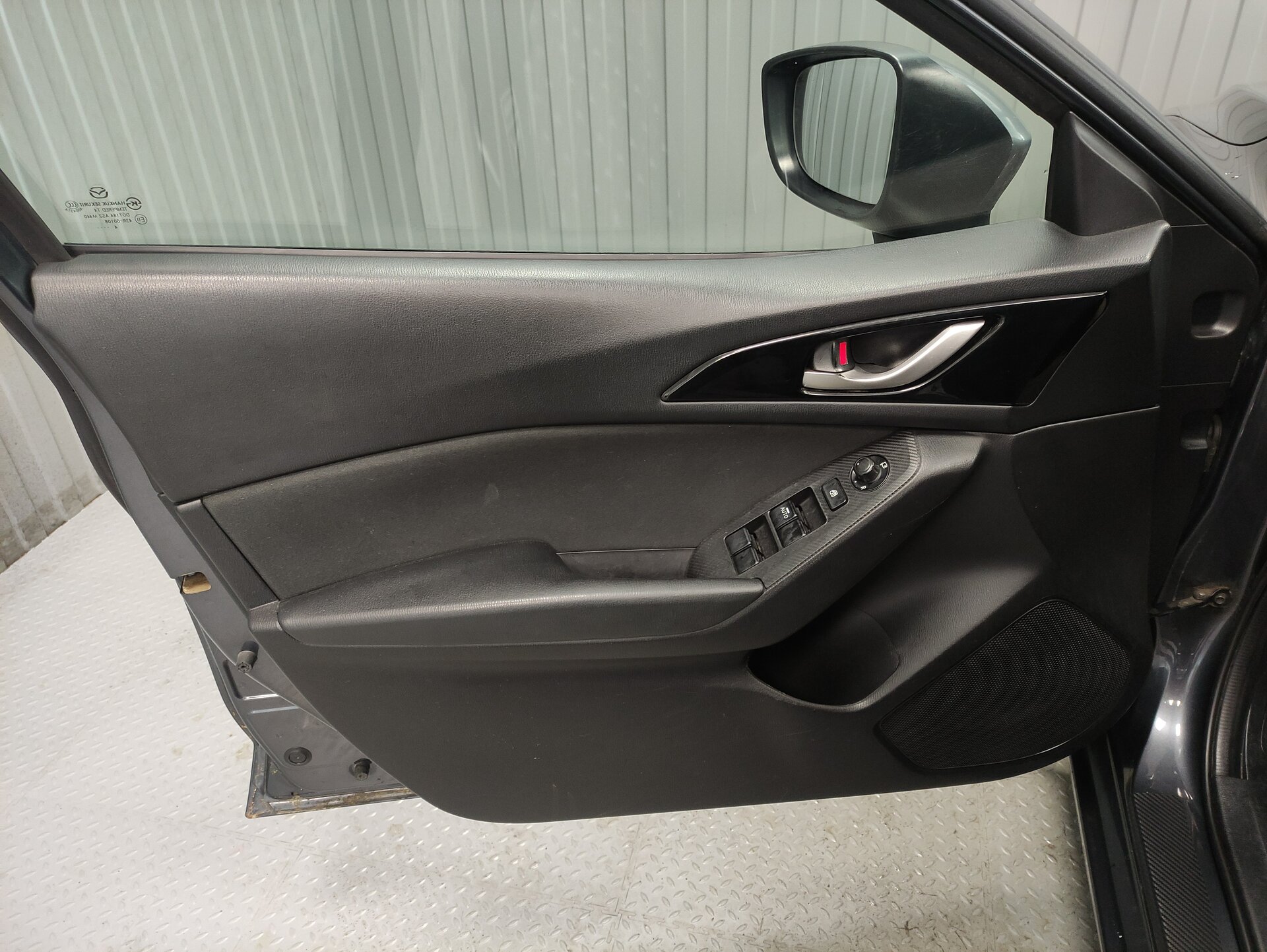Mazda 3, III (BM) 2014