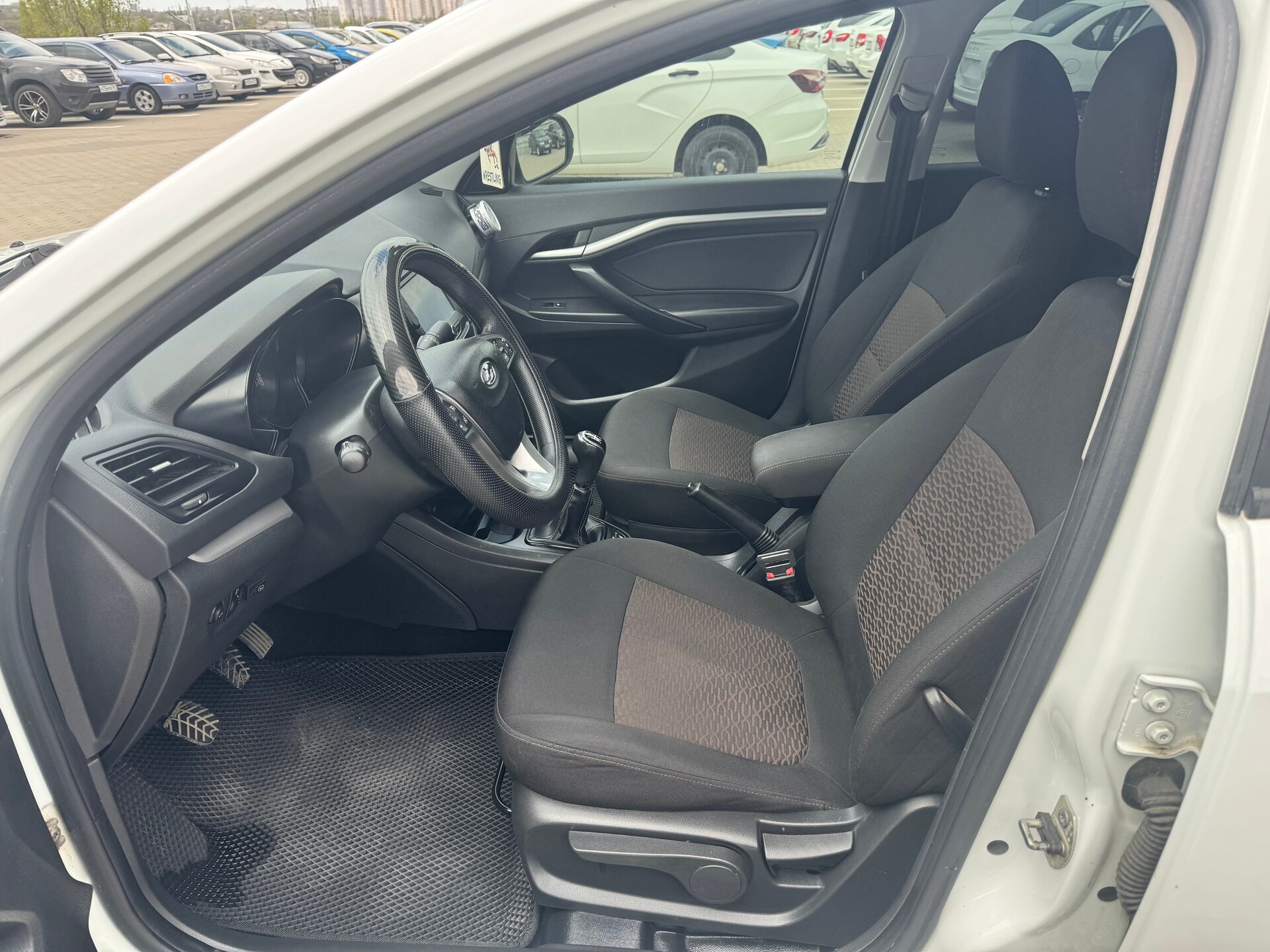 Lada (ВАЗ) Vesta, I 2018